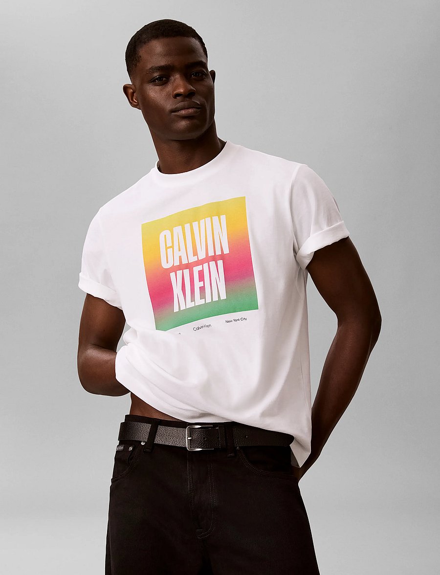 Calvin Klein Jeans - SS 20s CALVIN KLEIN PRIDE26 GRAP - lühikeste varrukatega t-särgid - brilliant white - 0