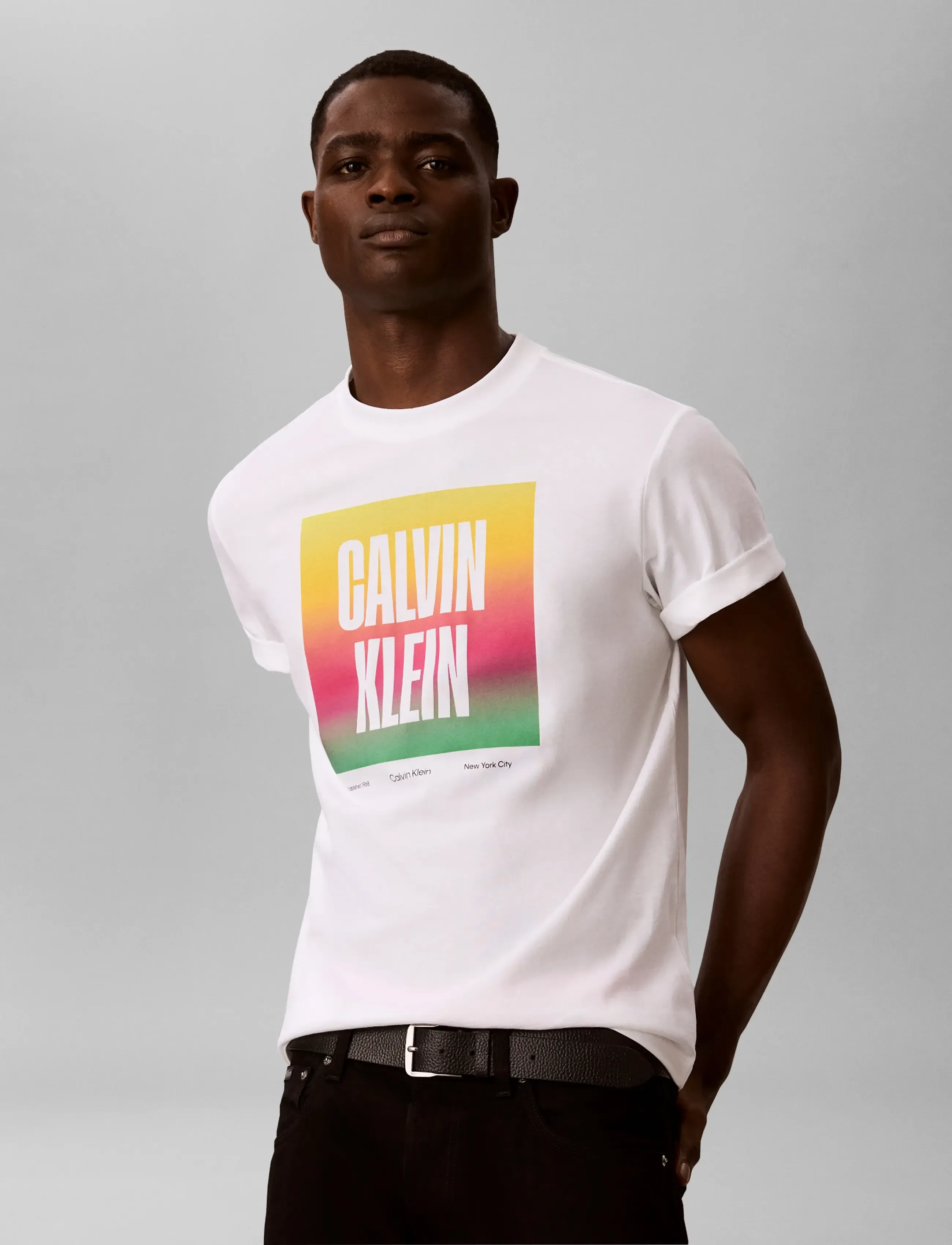 Calvin Klein Jeans - SS 20s CALVIN KLEIN PRIDE26 GRAP - kortærmede t-shirts - brilliant white - 5