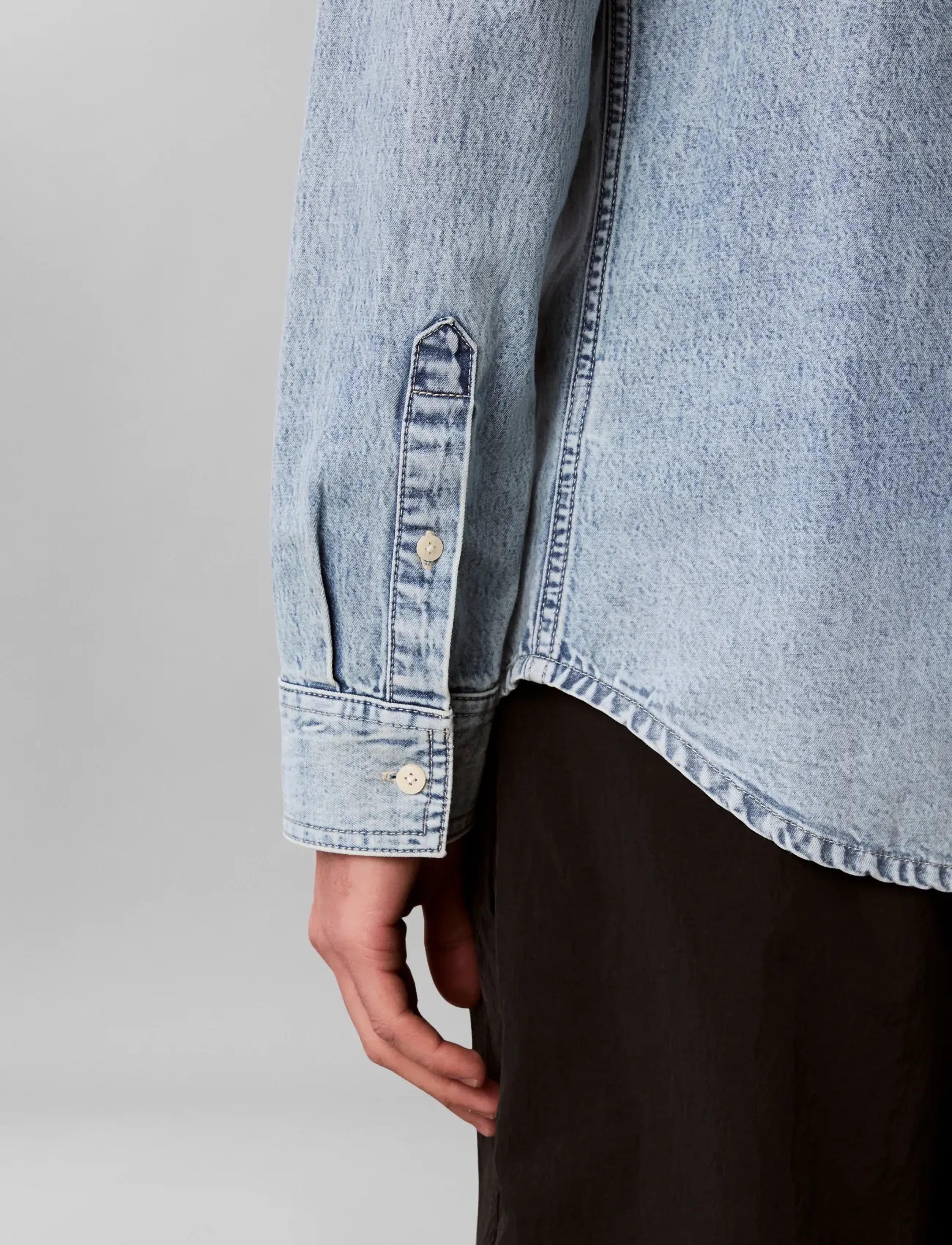 Calvin Klein Jeans - ESSENTIAL CLASSIC PALE BLUE STON - jeansskjortor - pale blue stone - 5