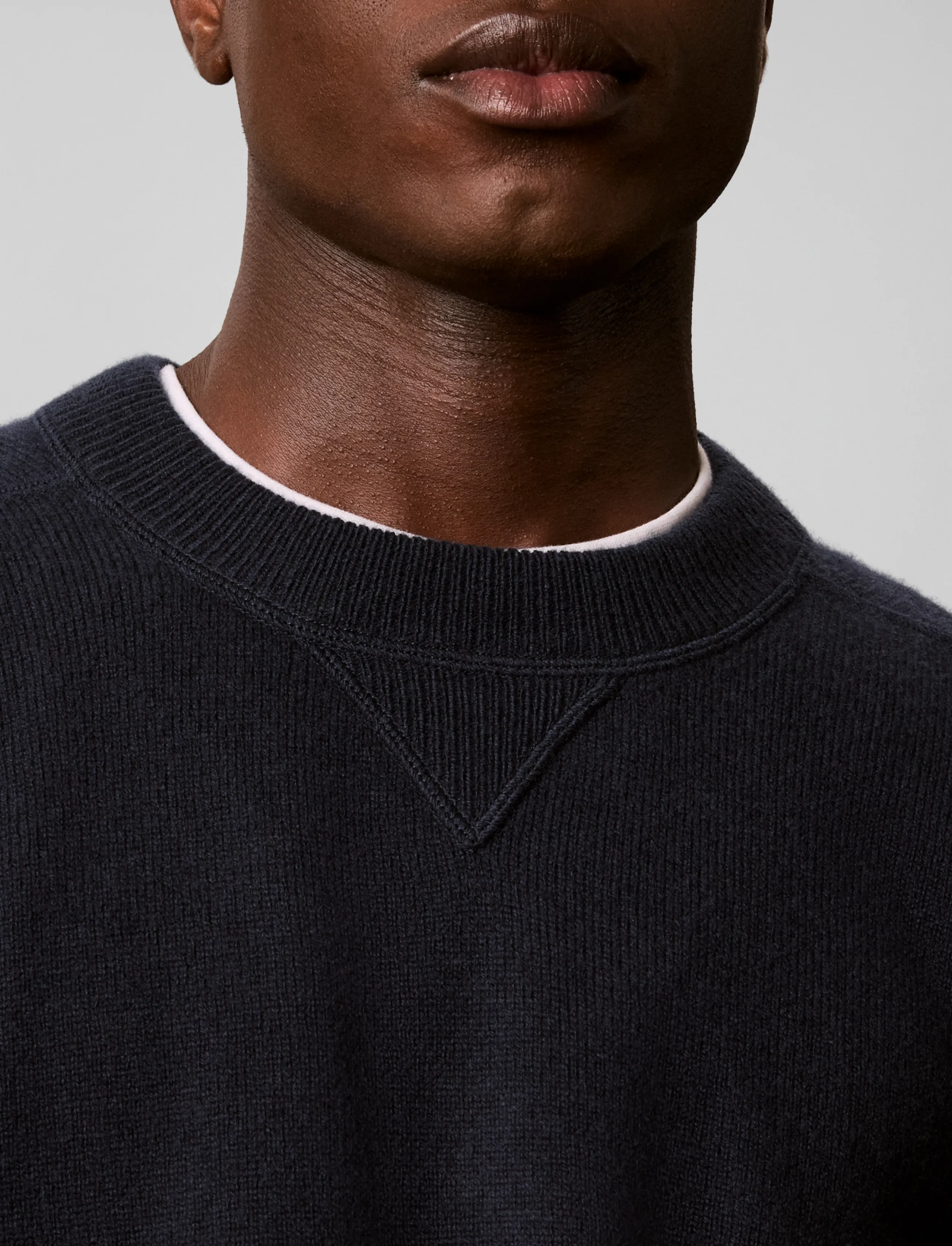 Calvin Klein Jeans - LS JEANS MERINO CRWNK 7GG - round necks - dark sapphire - 5