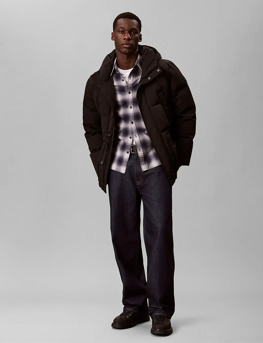 Calvin Klein Jeans - LS IRRIDESCENT NYLON HD DOWN PUF - vinterjackor - black - 0