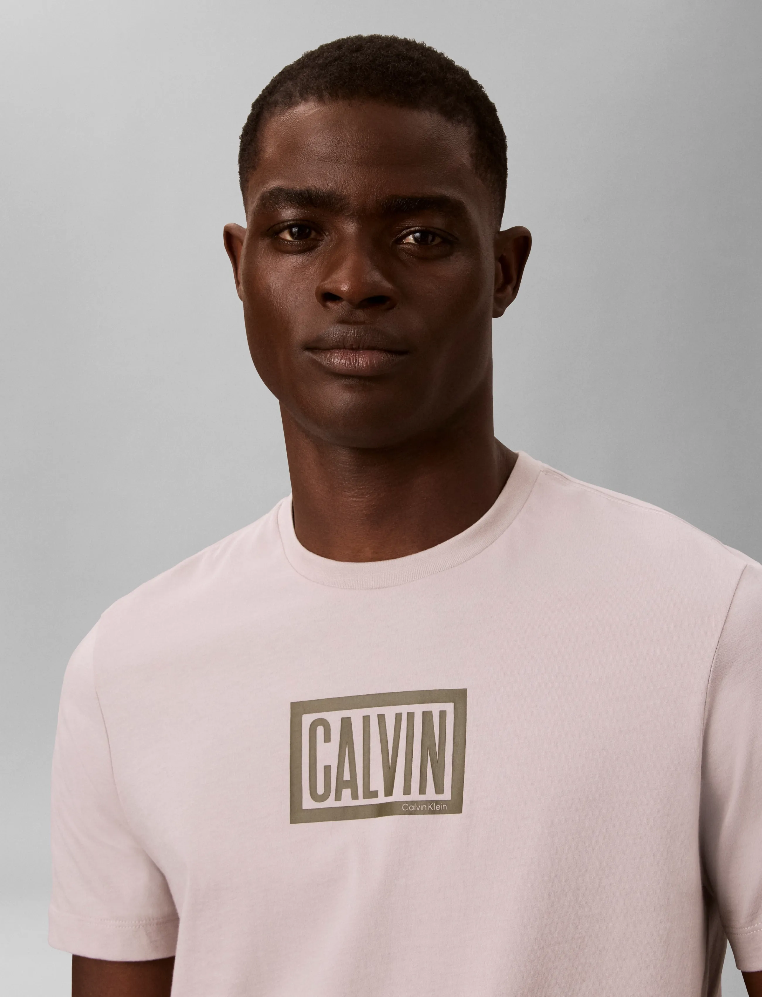 Calvin Klein Jeans - SS 30S EU BOXED CALVIN GRAPHIC T - lühikeste varrukatega t-särgid - ashes of roses - 4