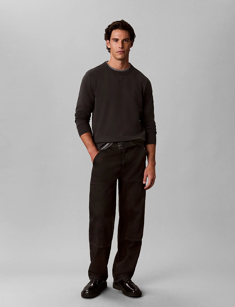 Calvin Klein Jeans - LS 350TERRY BADGE CN SWTSHRT - shoppa efter stil - pirate black - 0