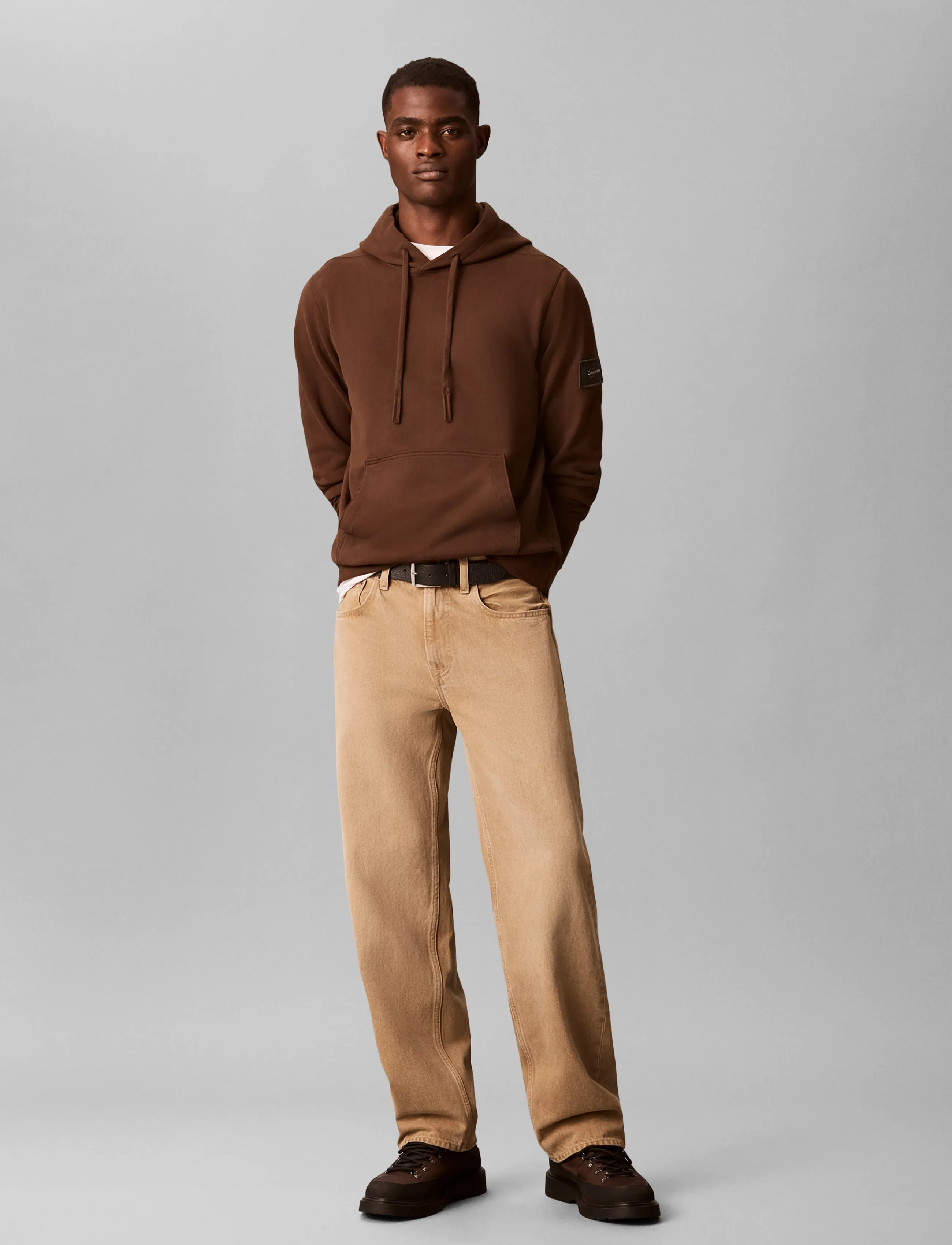 Calvin Klein Jeans LS EU 350TERRY BADGE HOODIE - Sweatshirts & Hoodies - BROWN CORK / brown