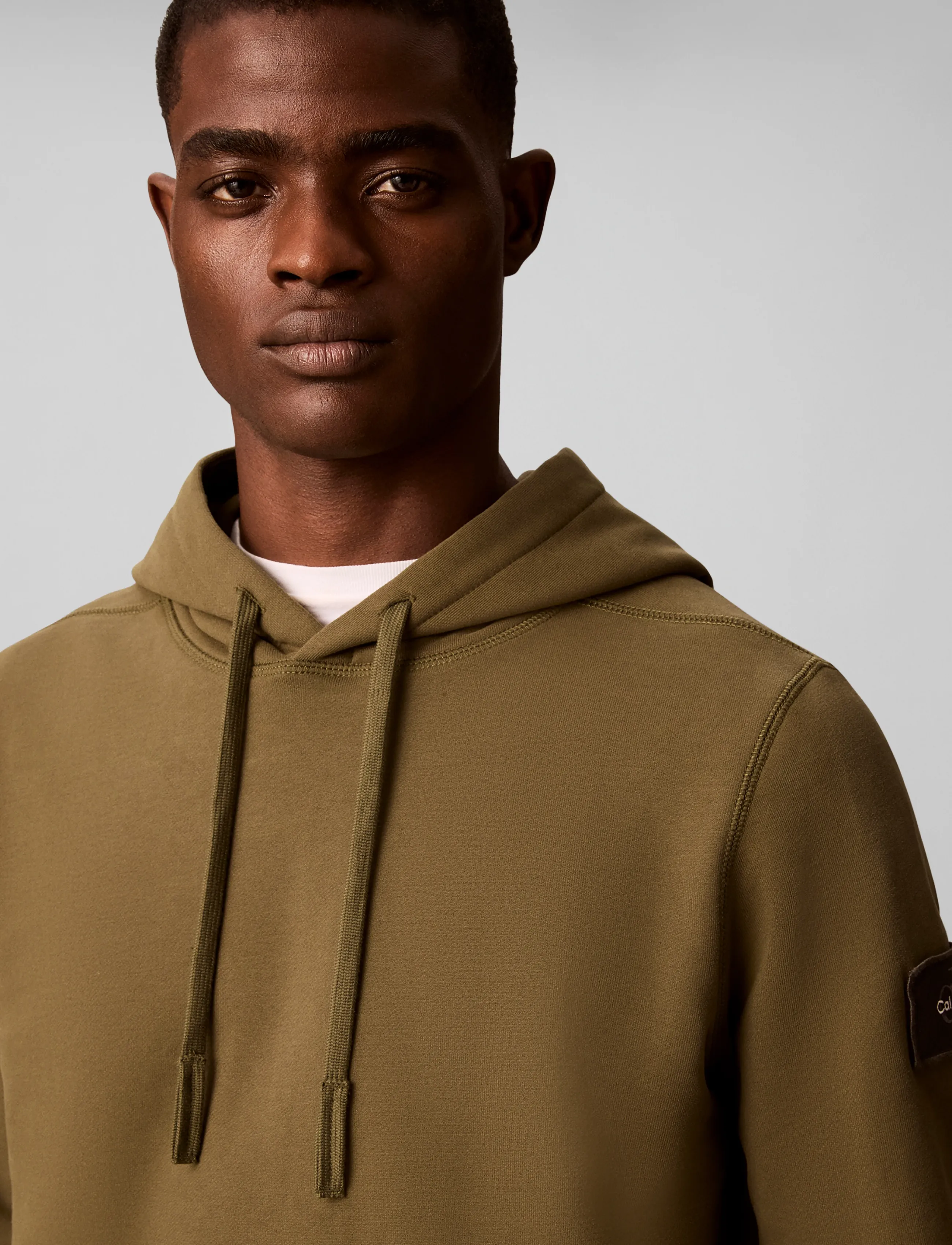 Calvin Klein Jeans - LS EU 350TERRY BADGE HOODIE - kapuzenpullover - olive night - 4