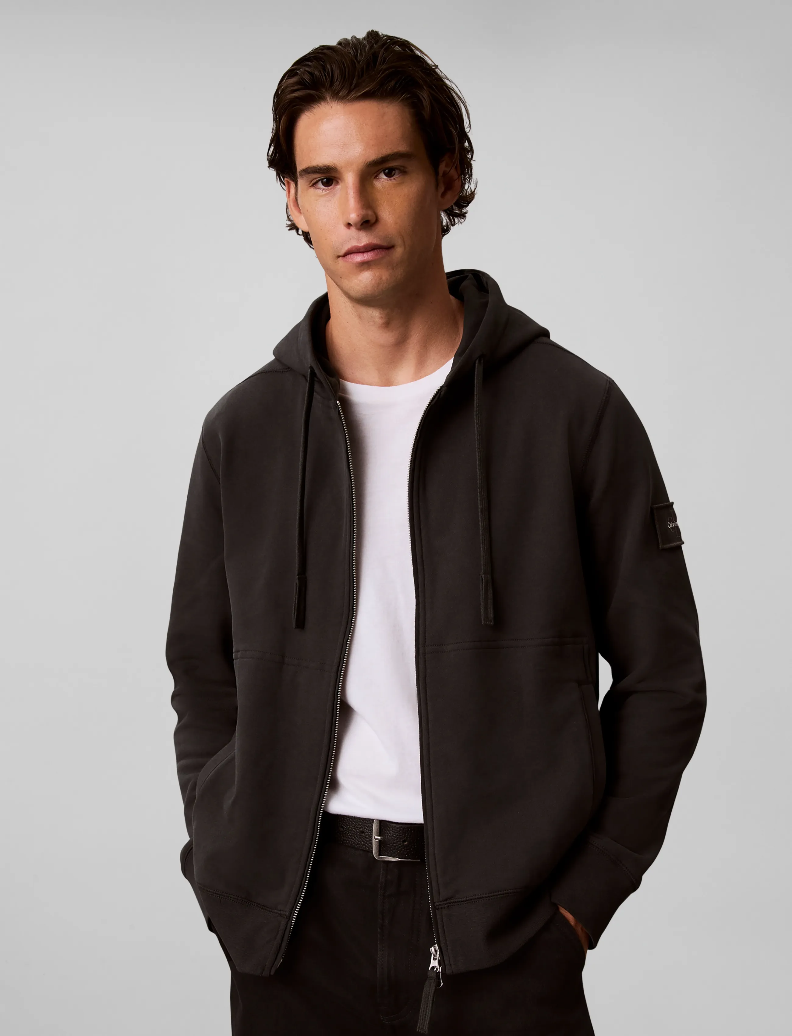 Calvin Klein Jeans - LS EU 350TERRY BADGE FZ HOODIE - hættetrøjer - pirate black - 3