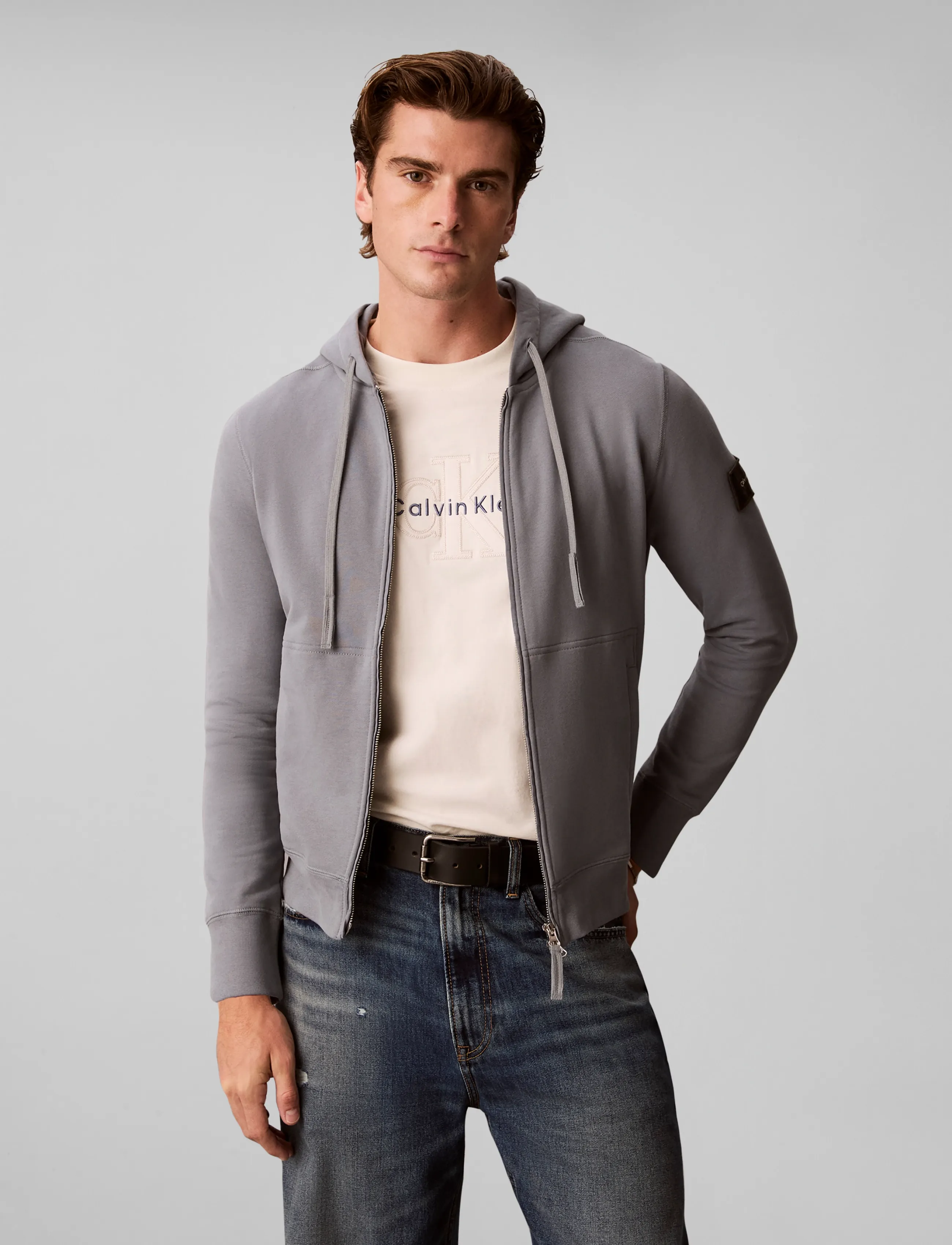 Calvin Klein Jeans - LS EU 350TERRY BADGE FZ HOODIE - kapuzenpullover - steel gray - 3