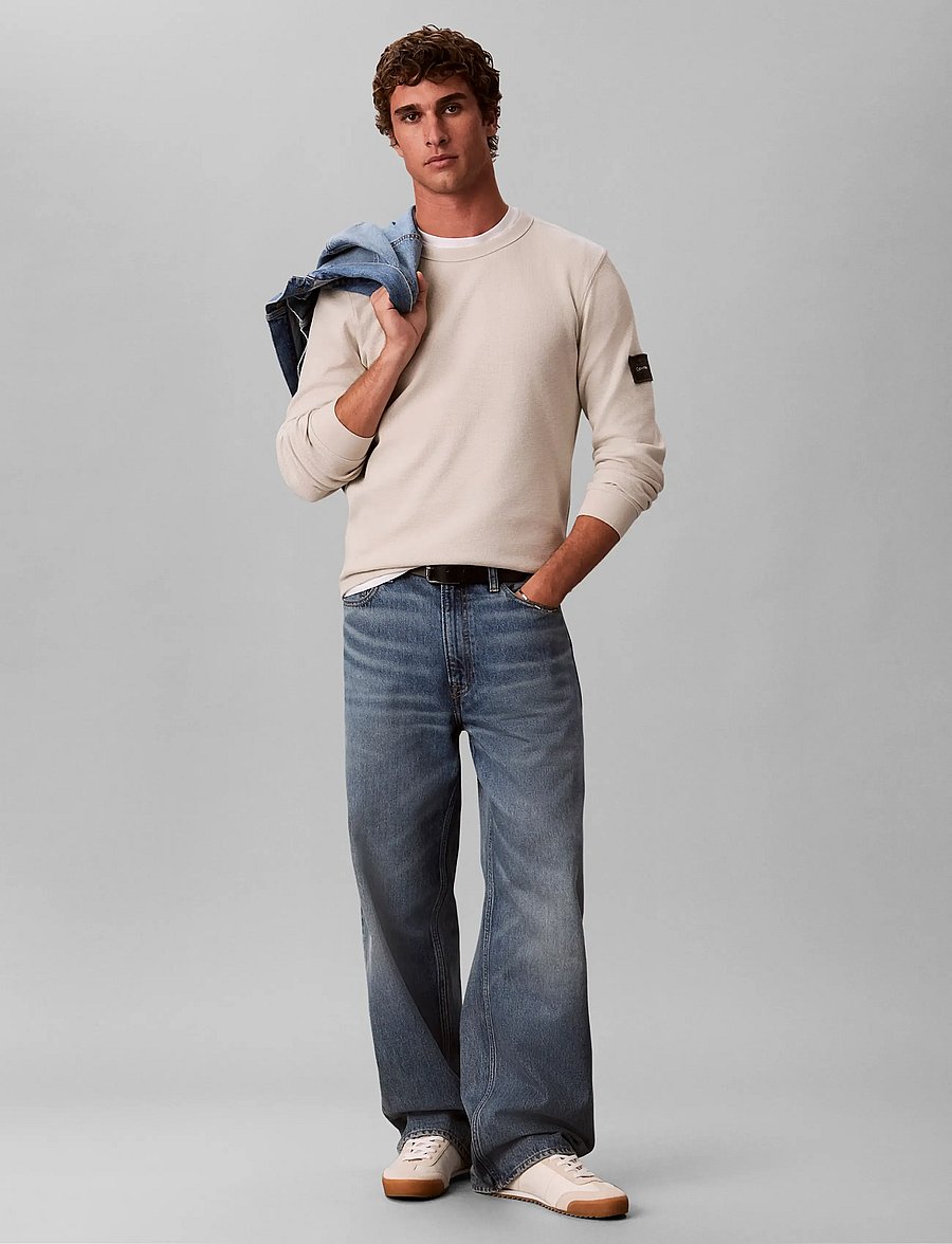 Calvin Klein Jeans - LS WAFFLE BADGE CREWNK TEE - langärmelige t-shirts - moonstruck - 0