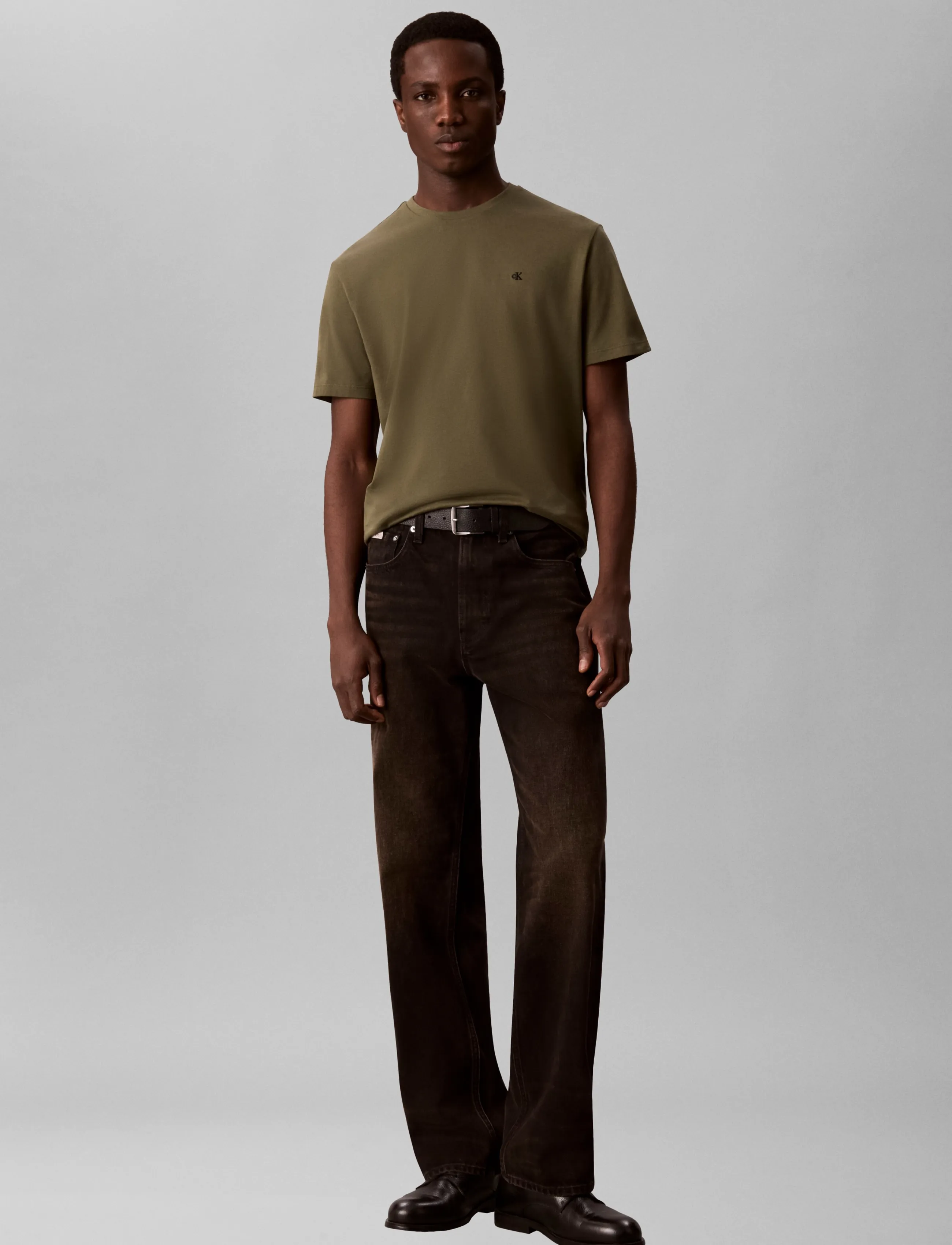Calvin Klein Jeans SS CLASSIC MONOGRAM TEE - Kleidung - OLIVE NIGHT / khaki/green