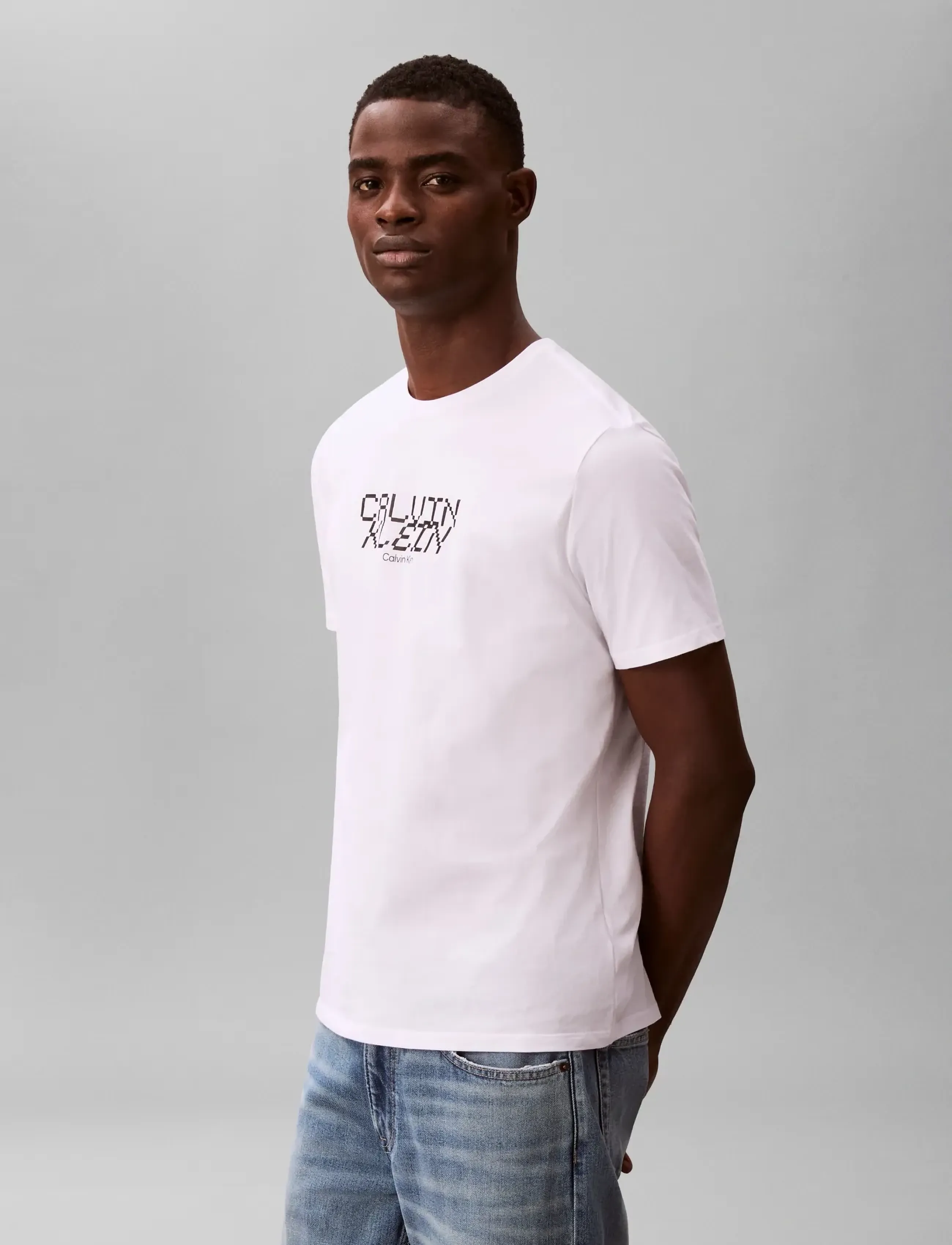 Calvin Klein Jeans Ss 30S Whsl Sp Calvin Futura Gra t-shirts med tryck herr – bild 5