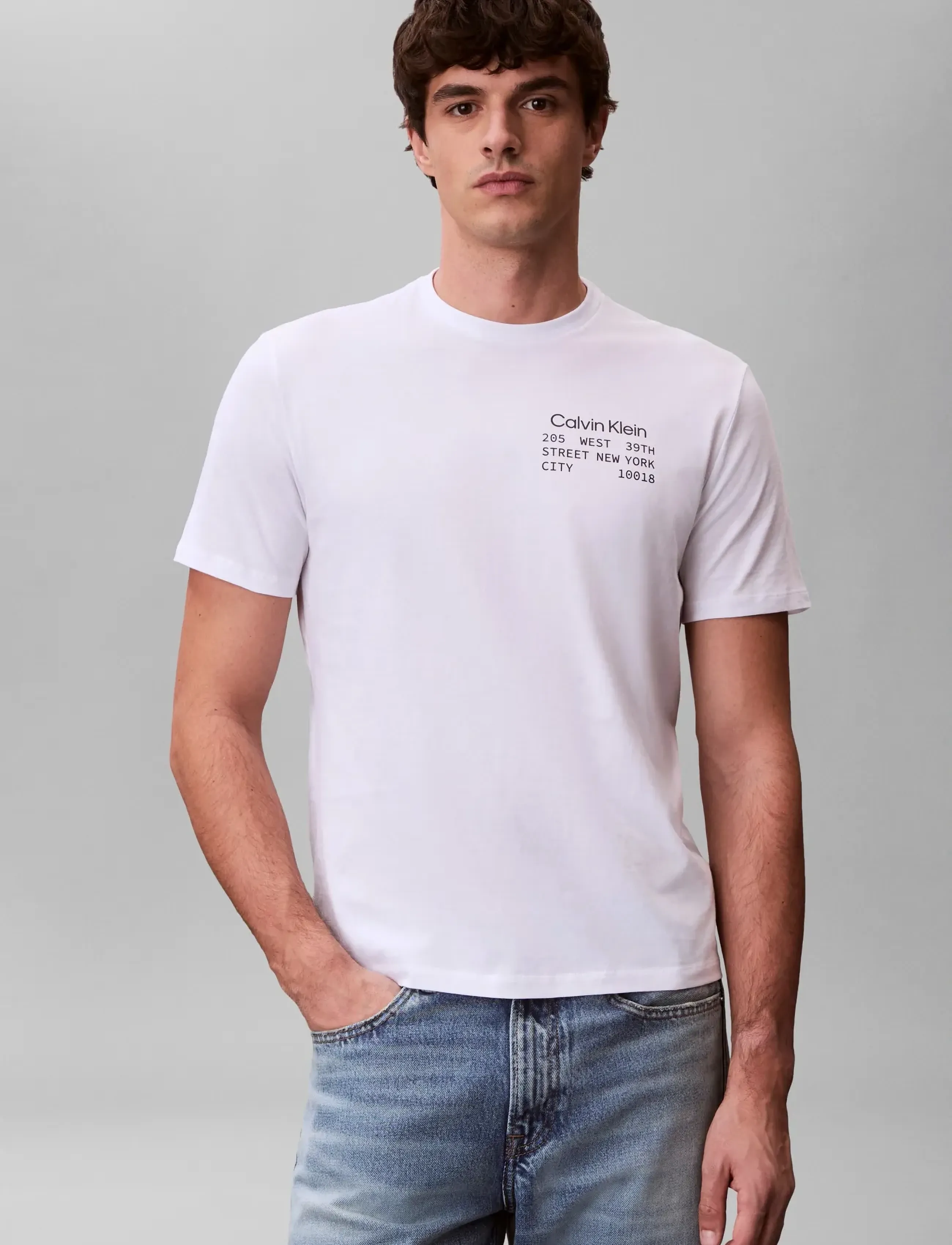 Calvin Klein Jeans SS 30S WHSL CKJ CK BOX GRAPHIC T - Clothing - BRILLIANT WHITE / white