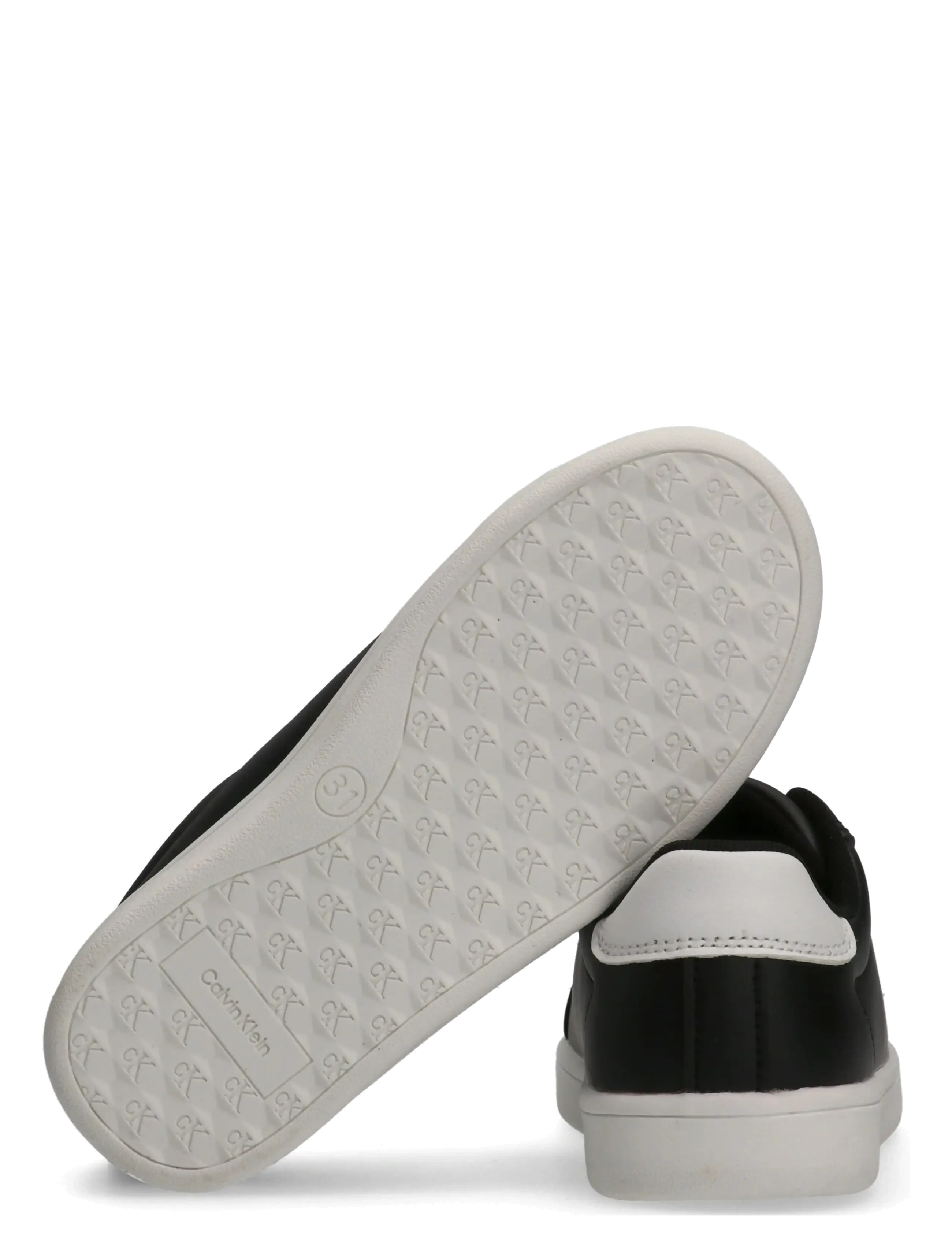 Calvin Klein - CALVIN KLEIN LOW CUT LACE-UP SNEAKER - baskets basses - black/white - 3