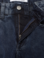 Calvin Klein - REG. STRAIGHT VISUAL BLUE BLACK - regular piegriezuma džinsa bikses - visual blue black - 3