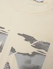 Calvin Klein - SERENITY MONOGRAM SS T-SHIRT - kortærmede t-shirts - papyrus - 2