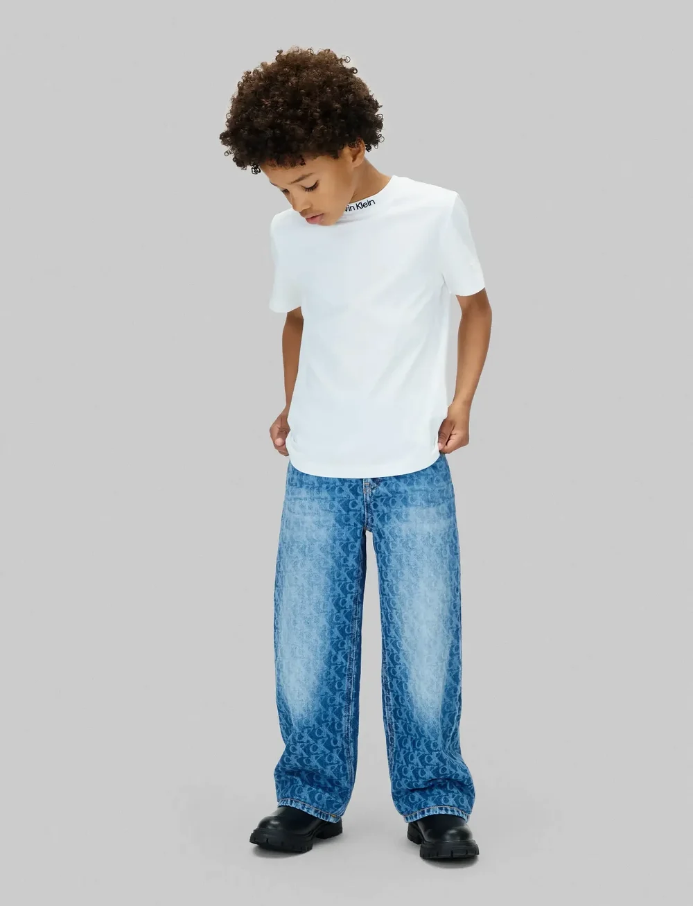 Calvin Klein - 2 PACK EMBRO LOGO SS TEE - lühikeste varrukatega t-särgid - ck black / bright white - 2