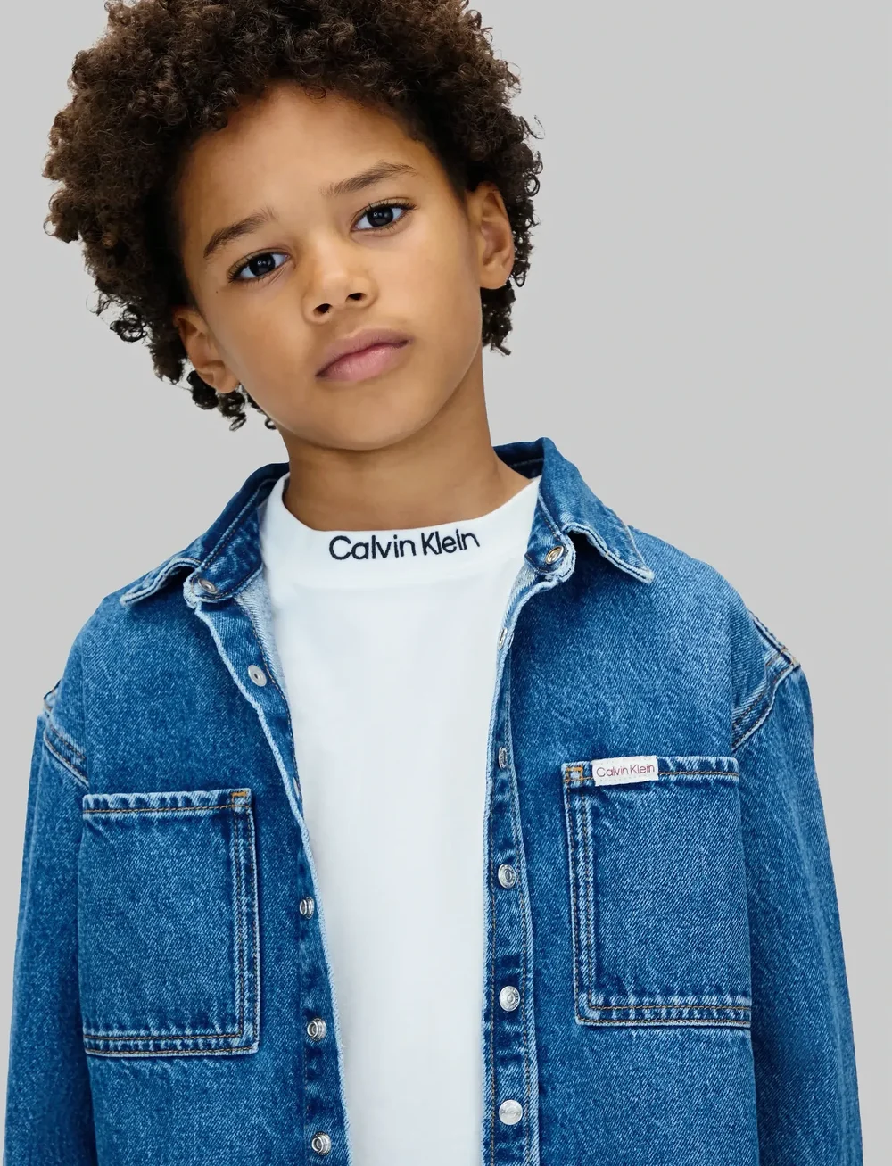 Calvin Klein - 2 PACK EMBRO LOGO SS TEE - lühikeste varrukatega t-särgid - ck black / bright white - 4