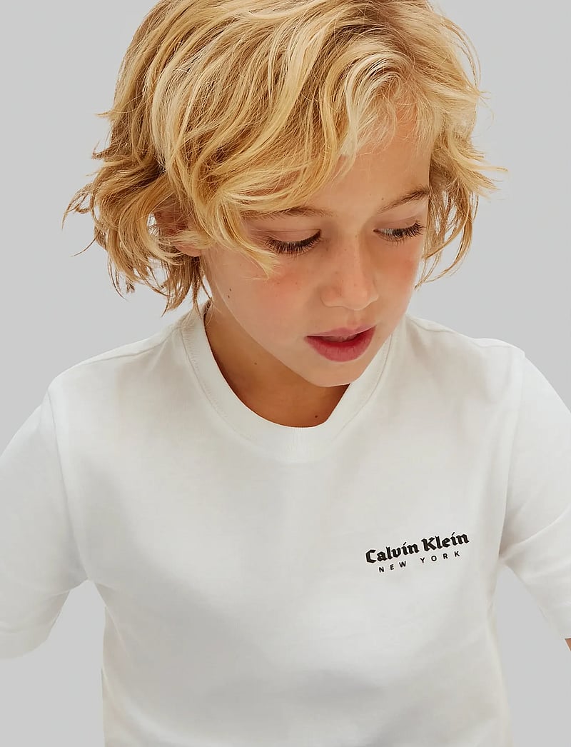 Calvin Klein - MINIMAL LOGO S/S T-SHIRT - kortärmade t-shirts - bright white - 4