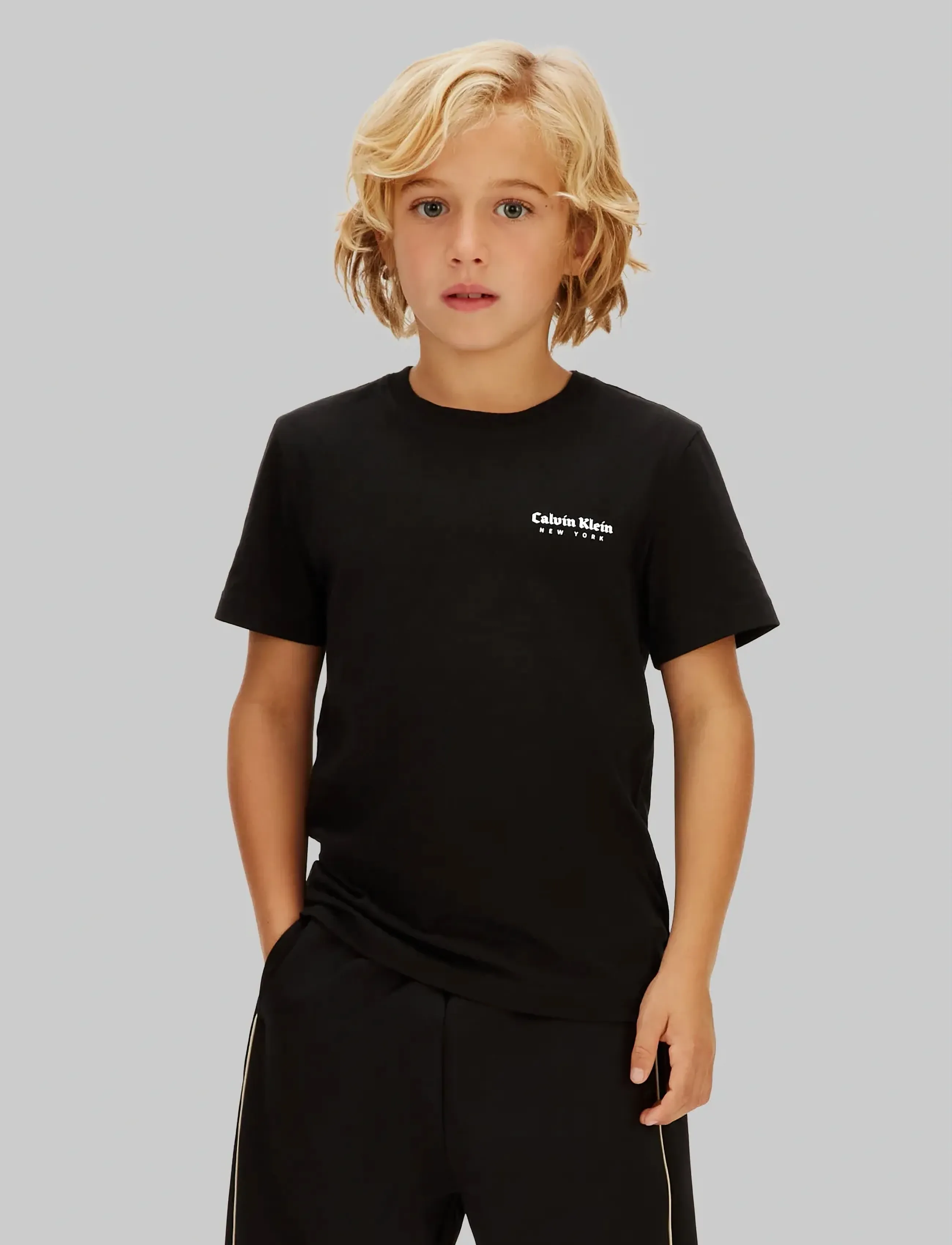 Calvin Klein Minimal Logo S/S T-Shirt, 128, Black, T-Shirts > Kortærmede, Børn