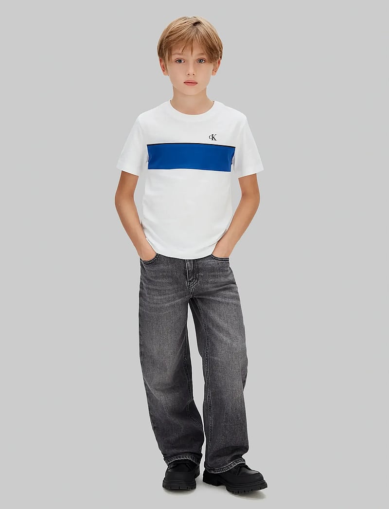 Calvin Klein - PANEL COLORBLOCK S/S T-SHIRT - kortärmade t-shirts - bright white - 0