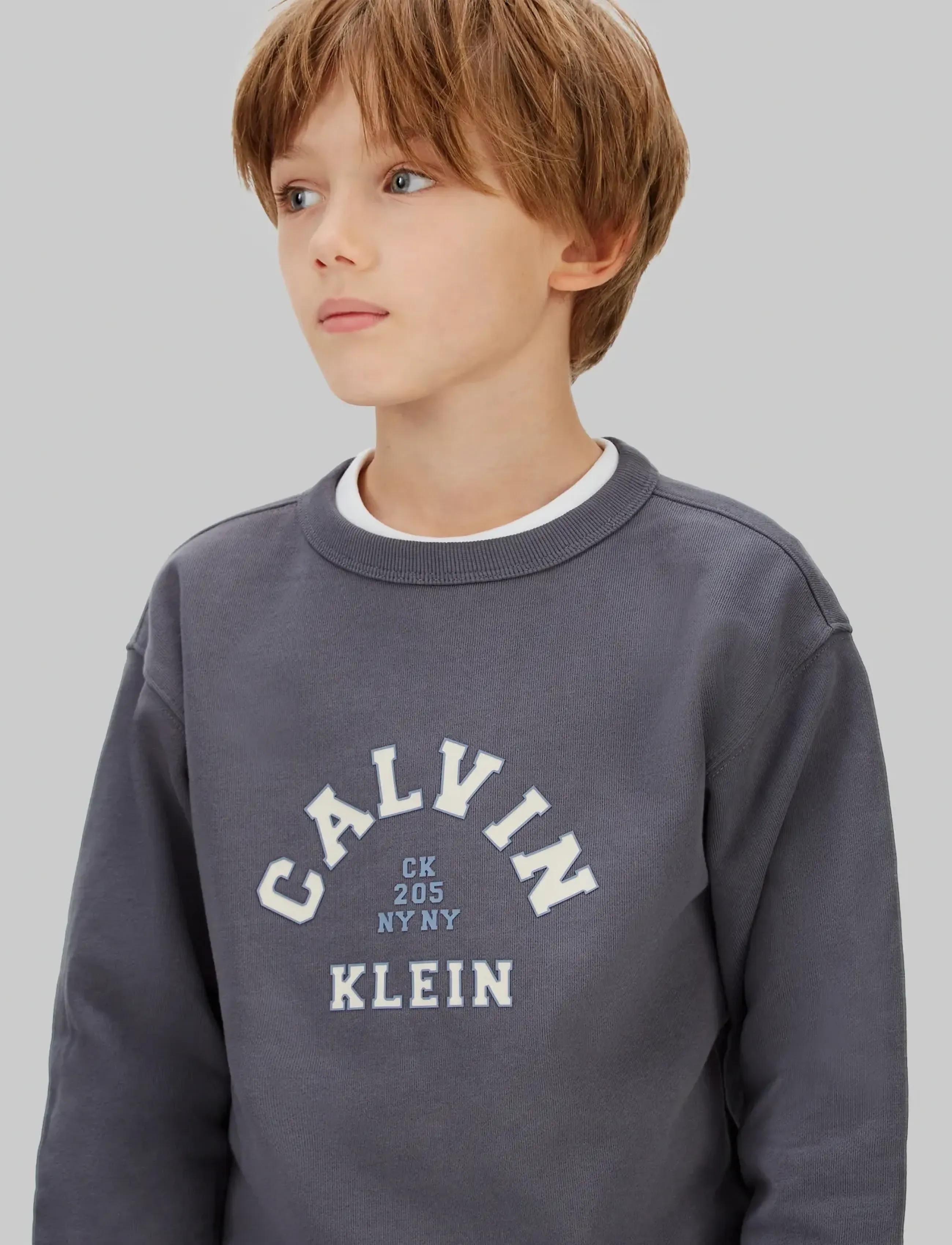 Calvin Klein - VARSITY CN SWEATSHIRT - sweatshirts - coal - 4