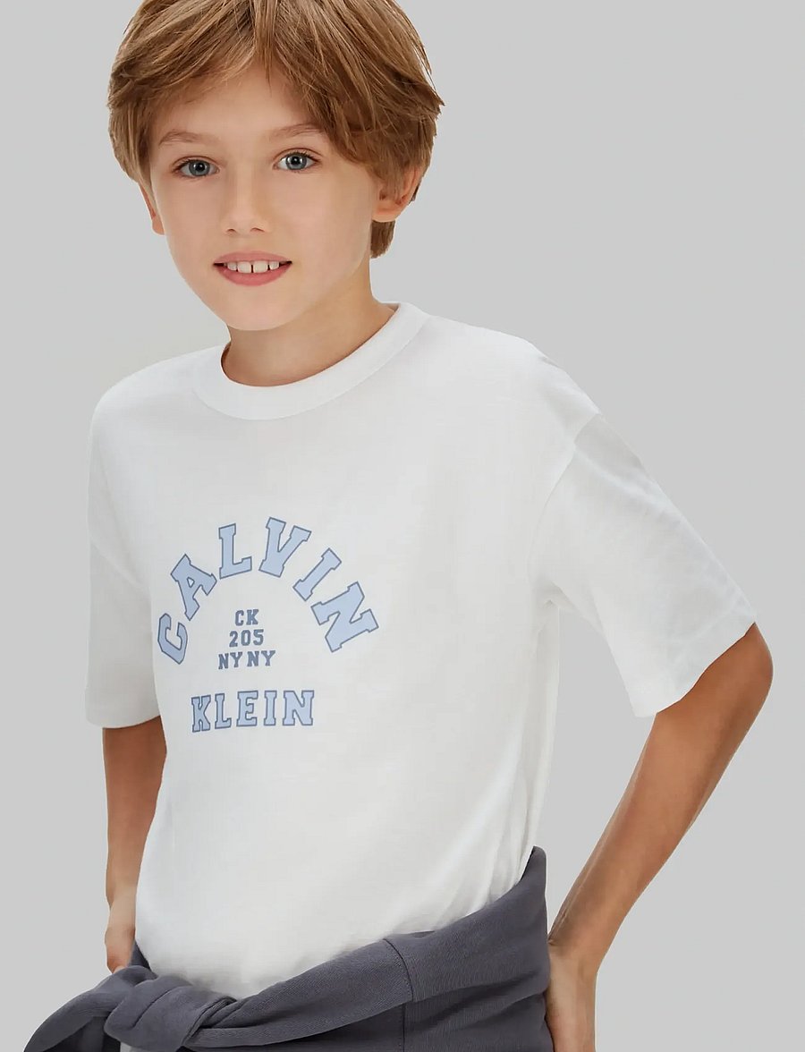 Calvin Klein - VARSITY GRAPHIC T-SHIRT S/S - kurzärmelige - bright white - 4