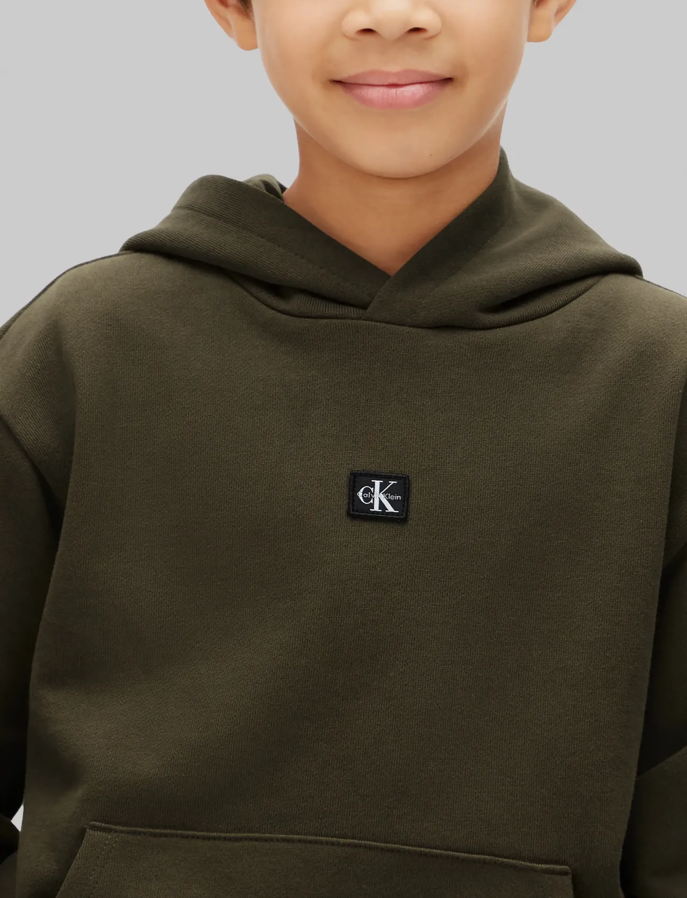 Calvin Klein - MONOLOGO BADGE HOODIE - kapuzenpullover - wren - 3
