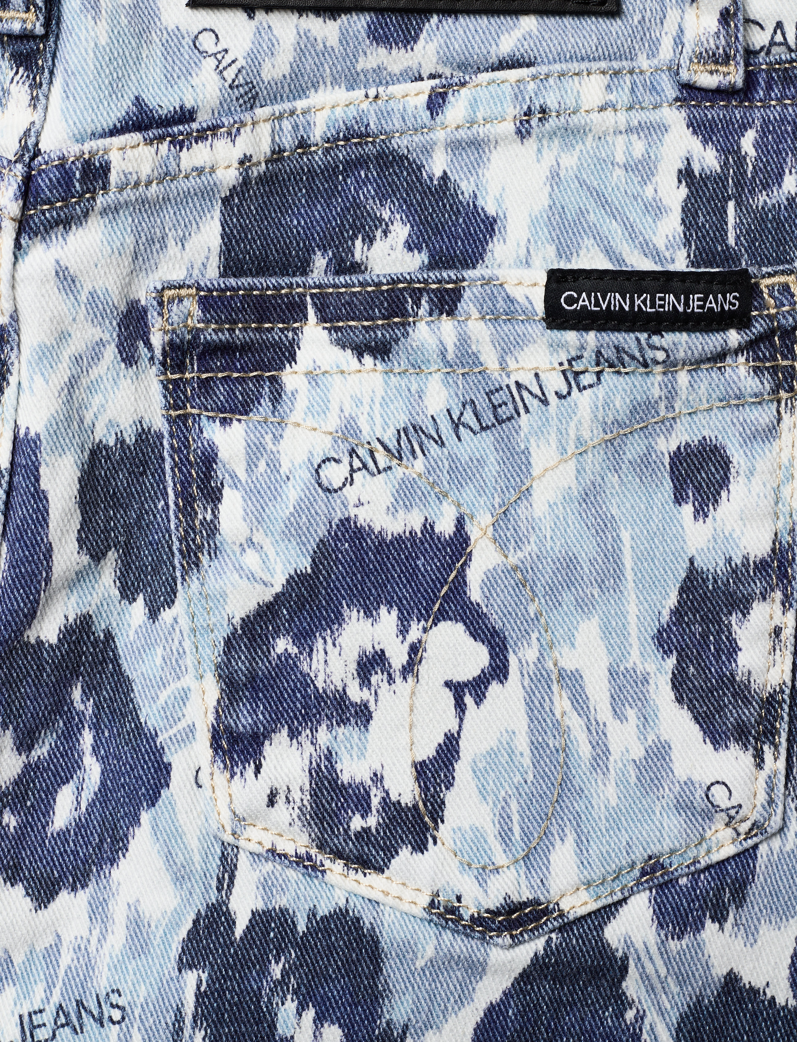 Calvin Klein - A-LINE SKIRT W FLOWER BL COM - waterflower blue comfort - 4