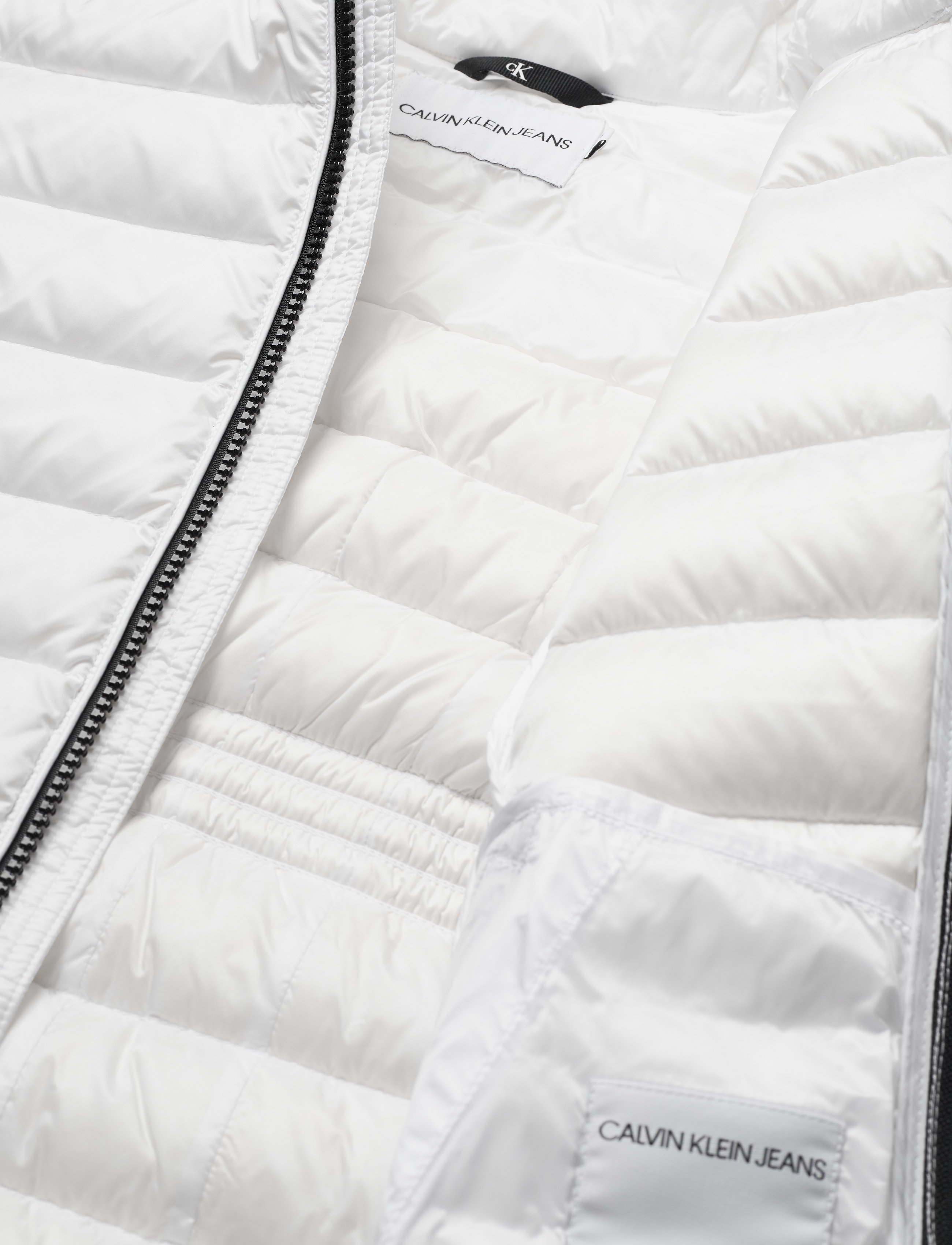 Calvin Klein - FITTED LIGHT DOWN JACKET - bright white - 4