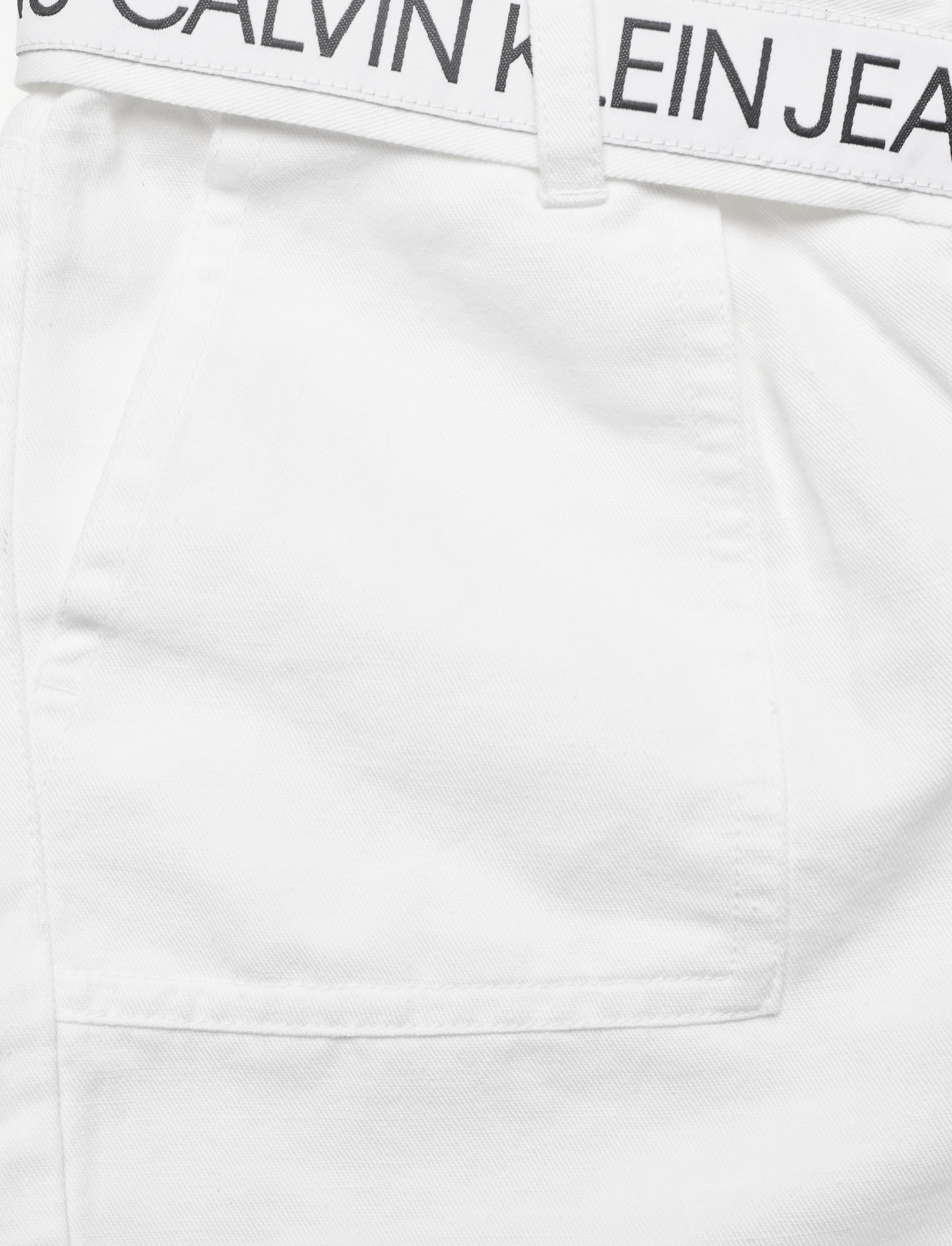 Calvin Klein - LOGO TAPE TWILL SHORTS - bright white - 2