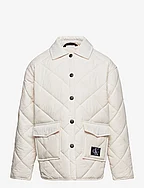QUILTED WIDE OVERSHIRT - IVORY