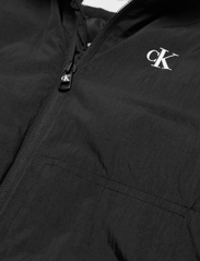 Calvin Klein - LOGO TAPE WINDBREAKER - striukės ir švarkeliai - ck black - 2