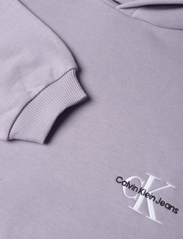 Calvin Klein - MONOGRAM OFF PLACED HOODIE - huvtröjor - lavender aura - 2