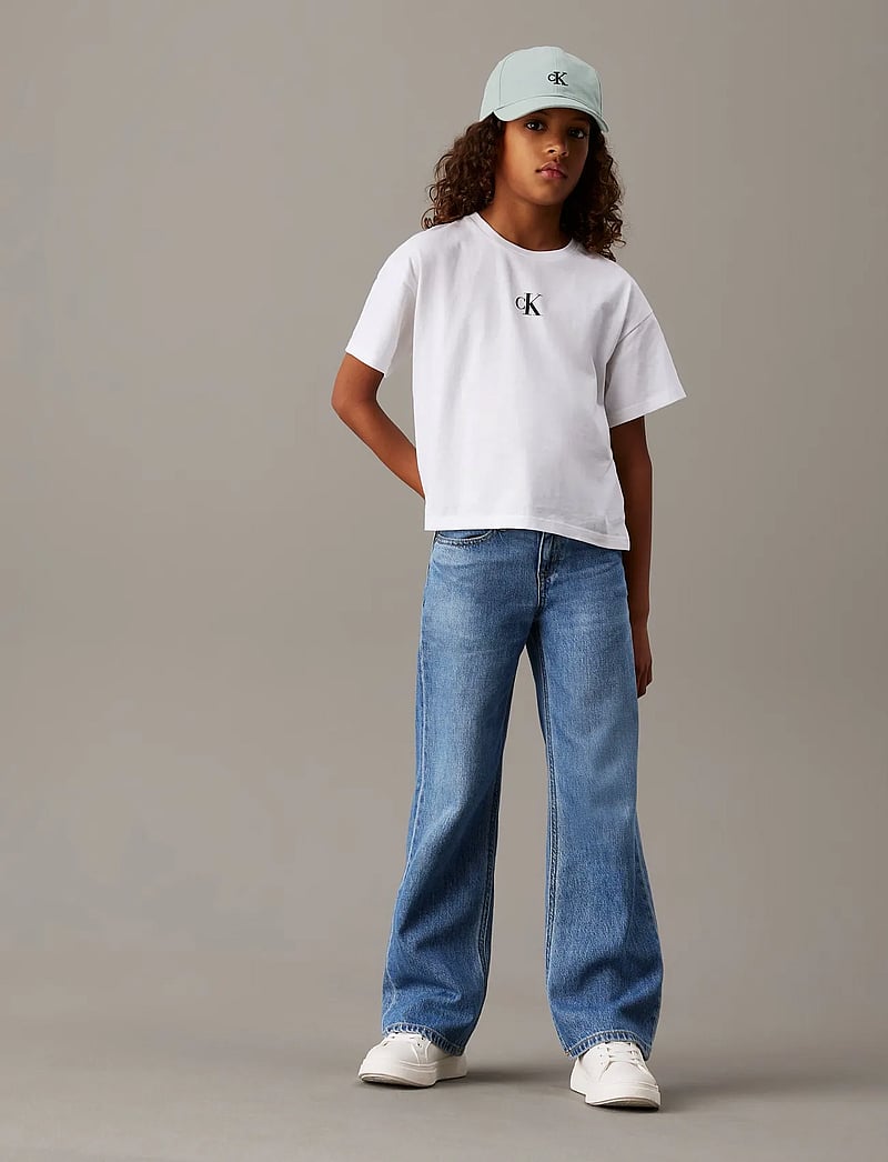 Calvin Klein - CK LOGO BOXY T-SHIRT - lyhythihaiset t-paidat - bright white - 4