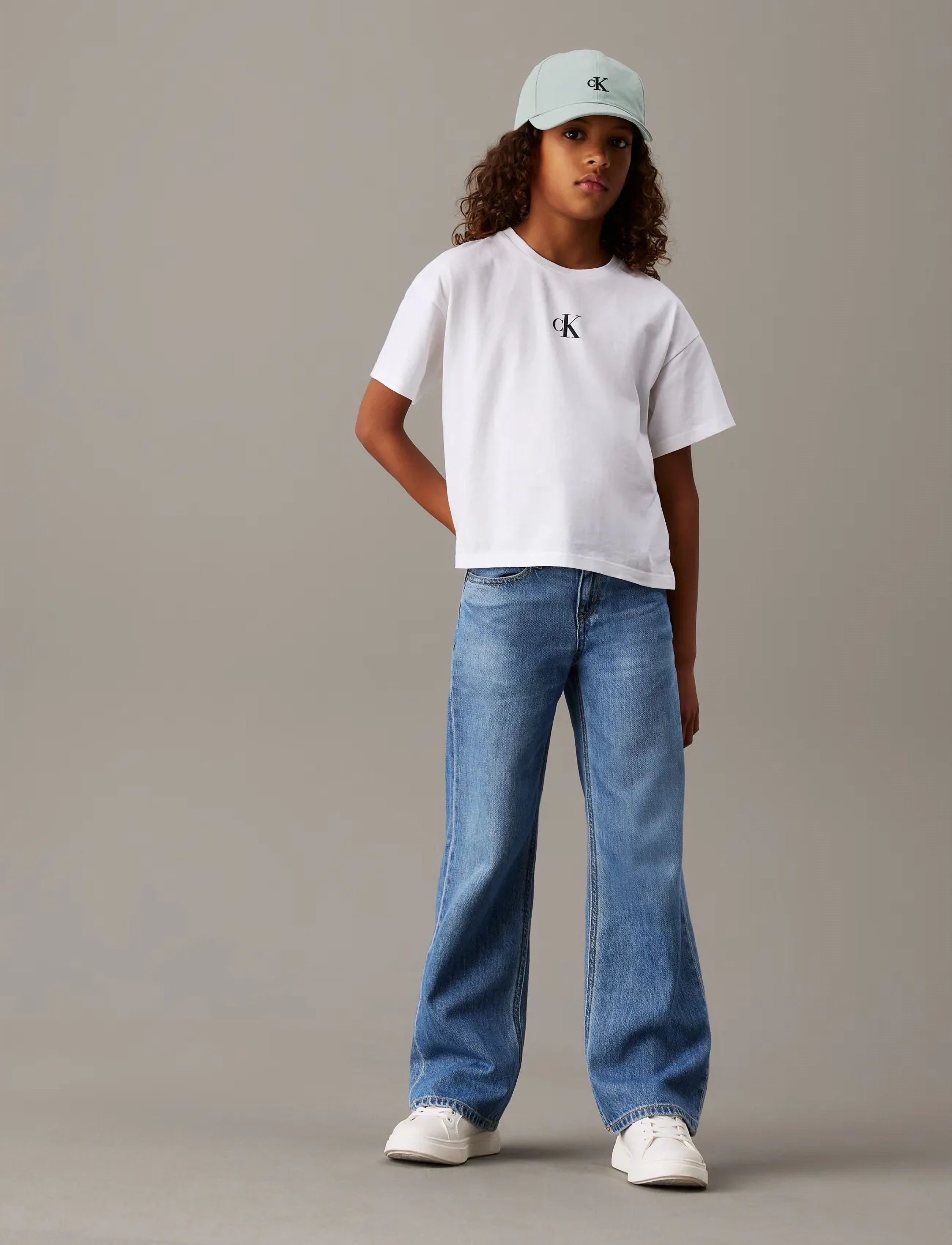 Calvin Klein - CK LOGO BOXY T-SHIRT - bright white - 4