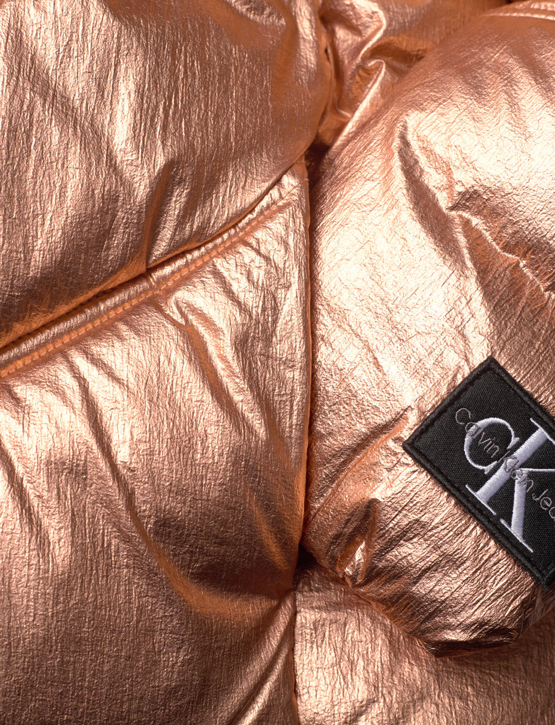 Calvin klein 2025 metallic puffer jacket