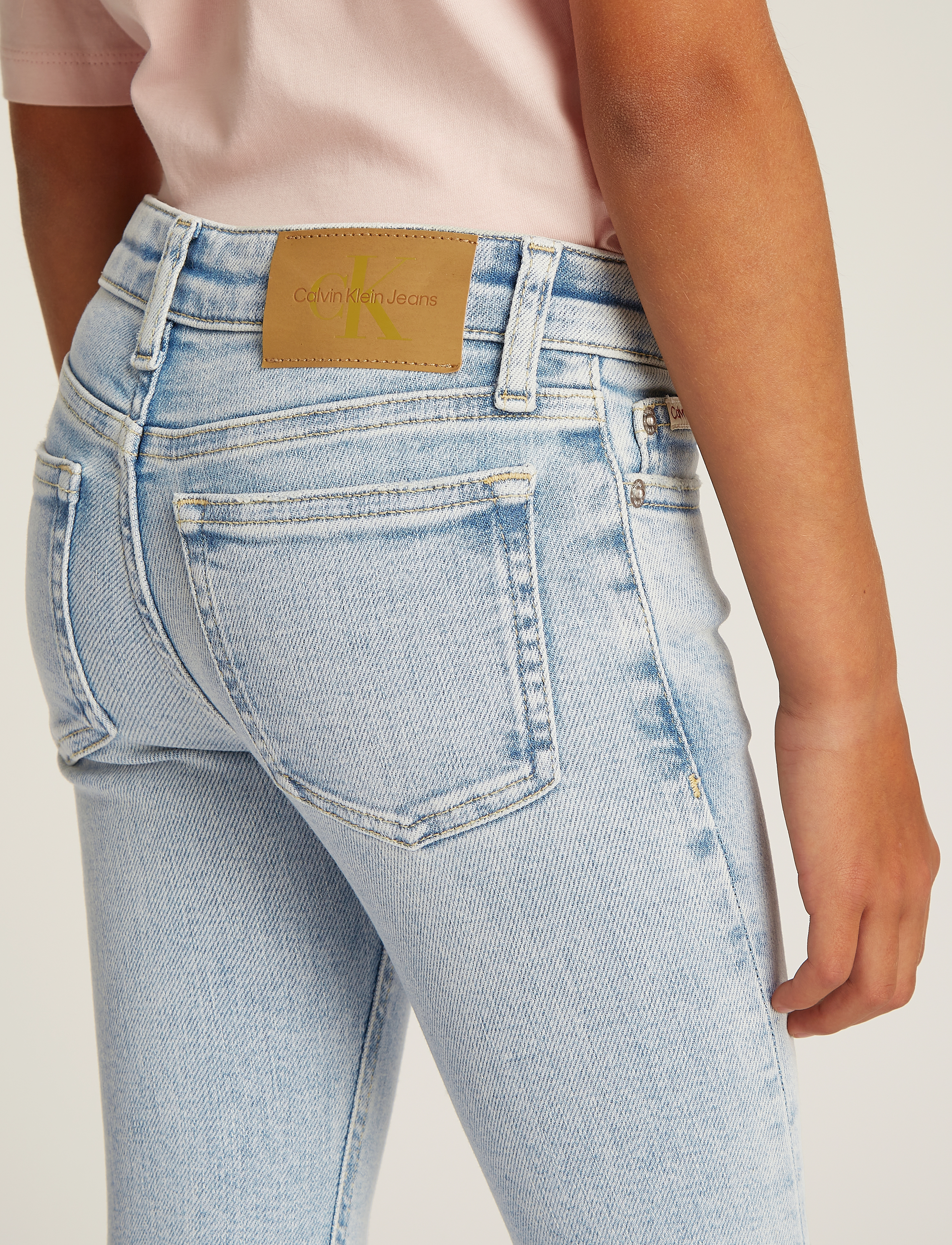 Calvin Klein - MR FLARE LIGHT BLUE VISUAL DENIM - Įprasto kirpimo džinsai - light blue visual - 3