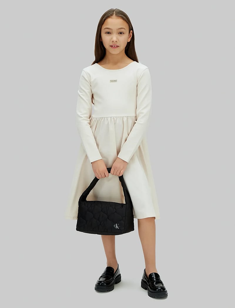 Calvin Klein Mix Media Fit Flare L/s Dress (CKMIG0IG03082) - Long-sleeved casual dresses - Boozt.com Calvin Klein Mix Media Fit Flare L/s Dress (CKMIG0IG03082) - Long-sleeved casual dresses - Boozt.com