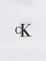 Calvin Klein - INST. LOGO SS T-SHIRT - t-krekli ar īsām piedurknēm - bright white - 7