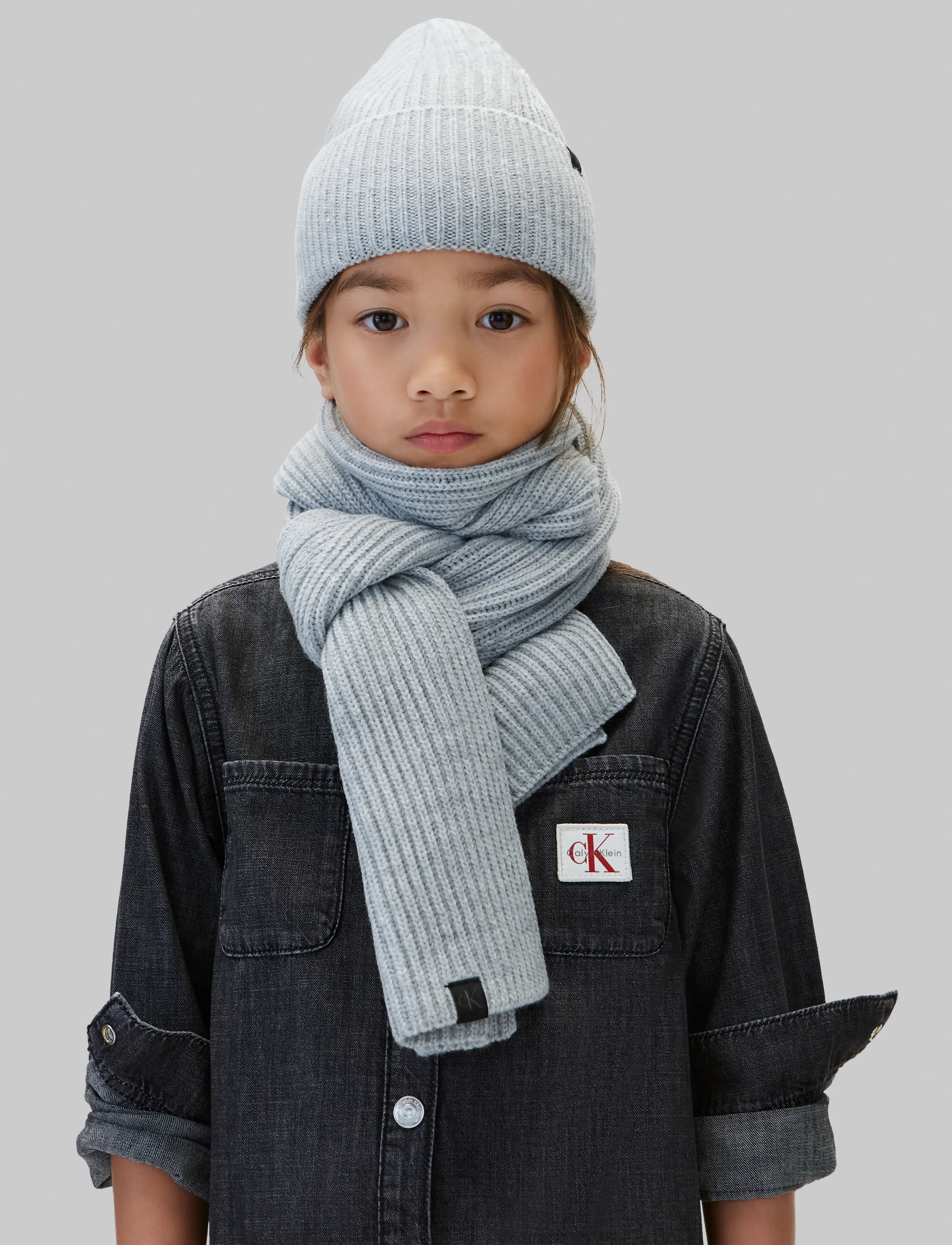 Calvin Klein MONOGRAM RIB SCARF BEANIE SET - Calvin Klein - SNOW HEATHER BC01 / grey