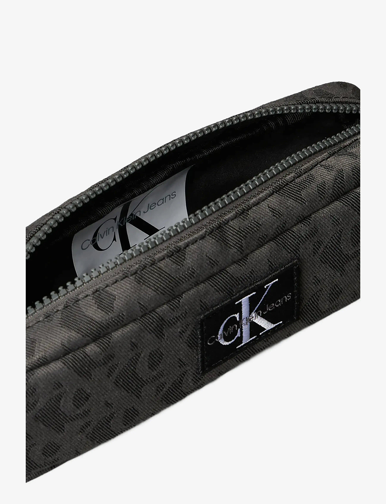 Calvin Klein - AOP PENCIL CASE - pinalid - pvh black - 1
