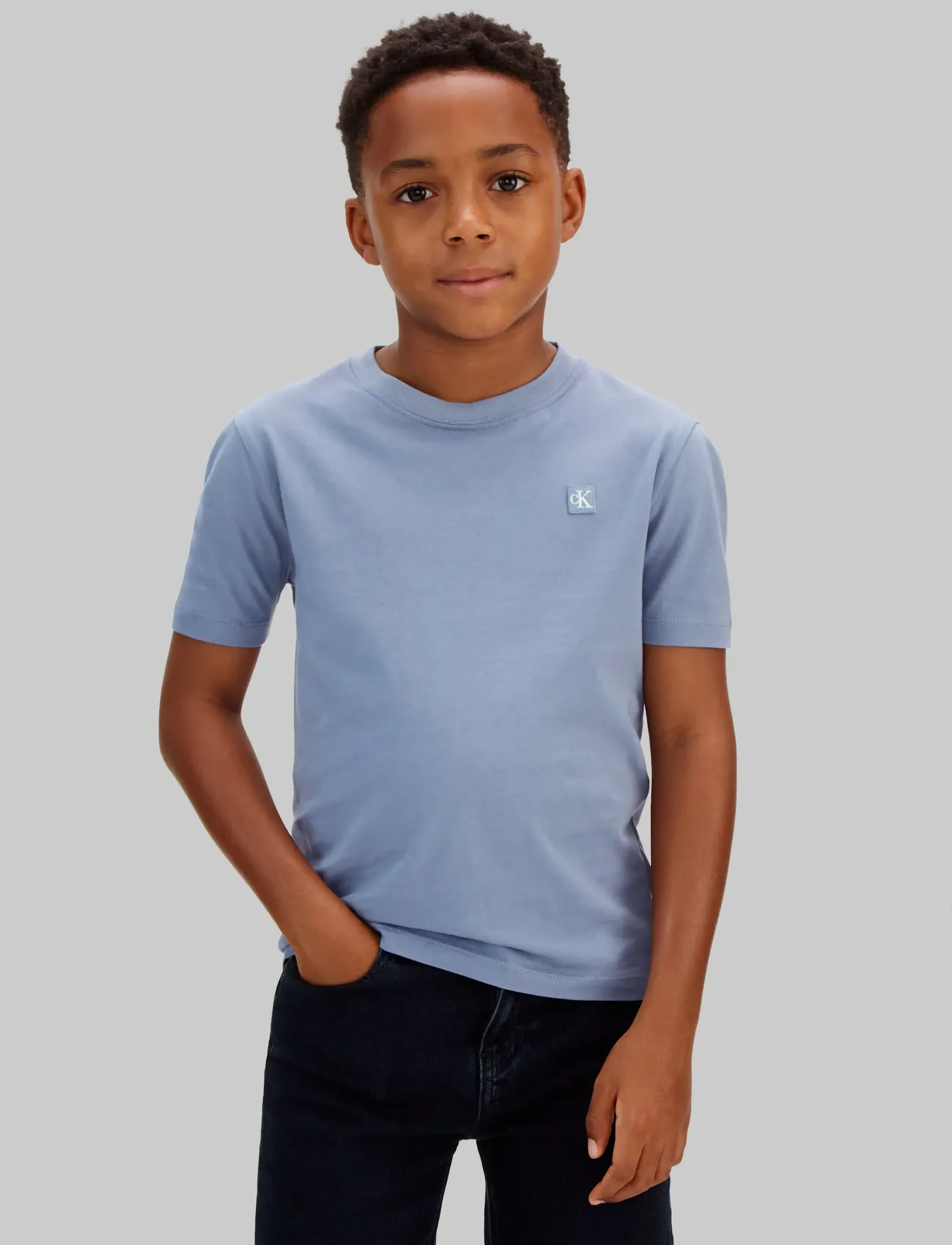 Calvin Klein Mono Mini Badge Reg T-Shirt, Børn, Mini Badge T-shirt, Blå, Str: 128