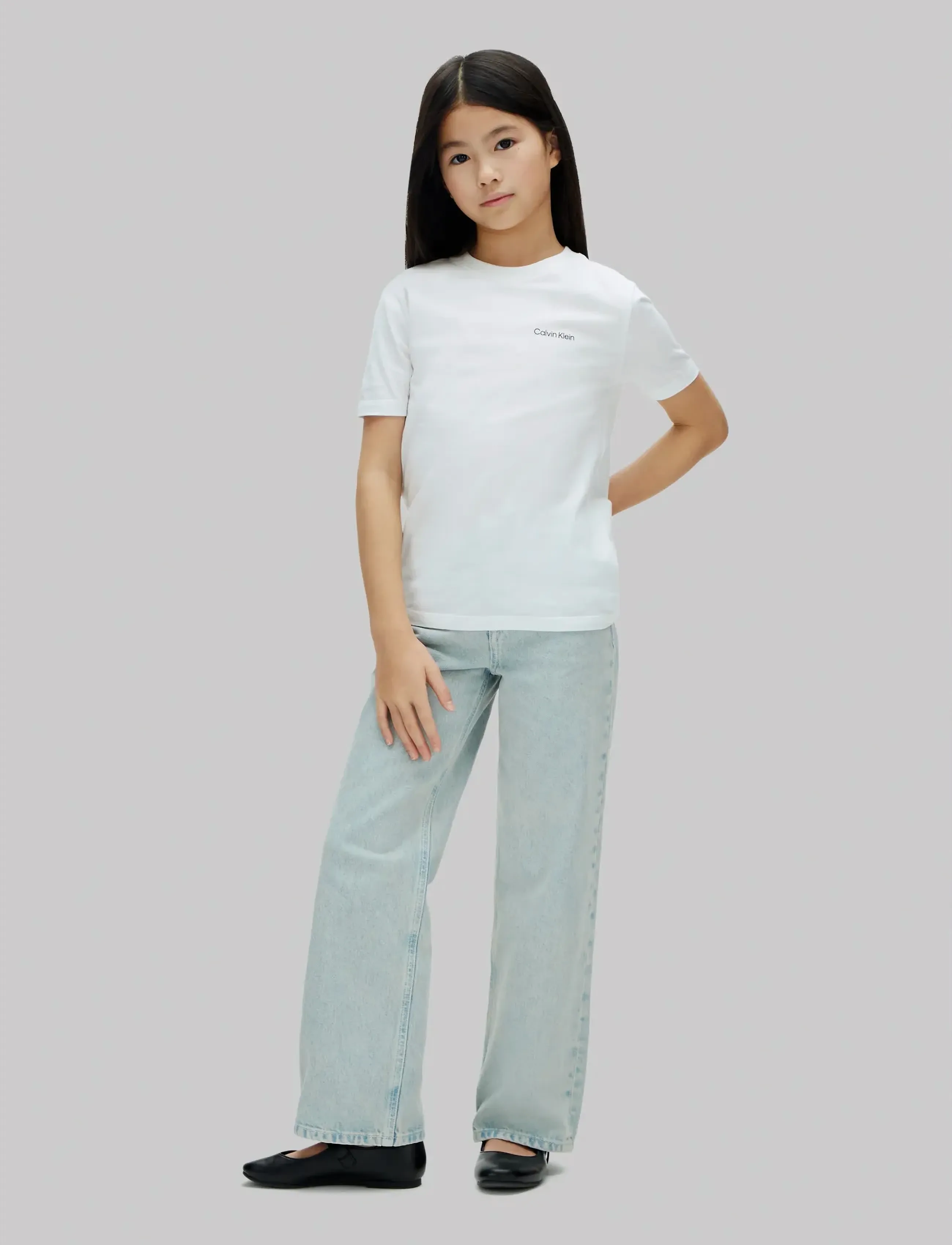 Calvin Klein - CHEST INST.LOGO SS T-SHIRT - kurzärmelige - white 11-0601 tcx - 4