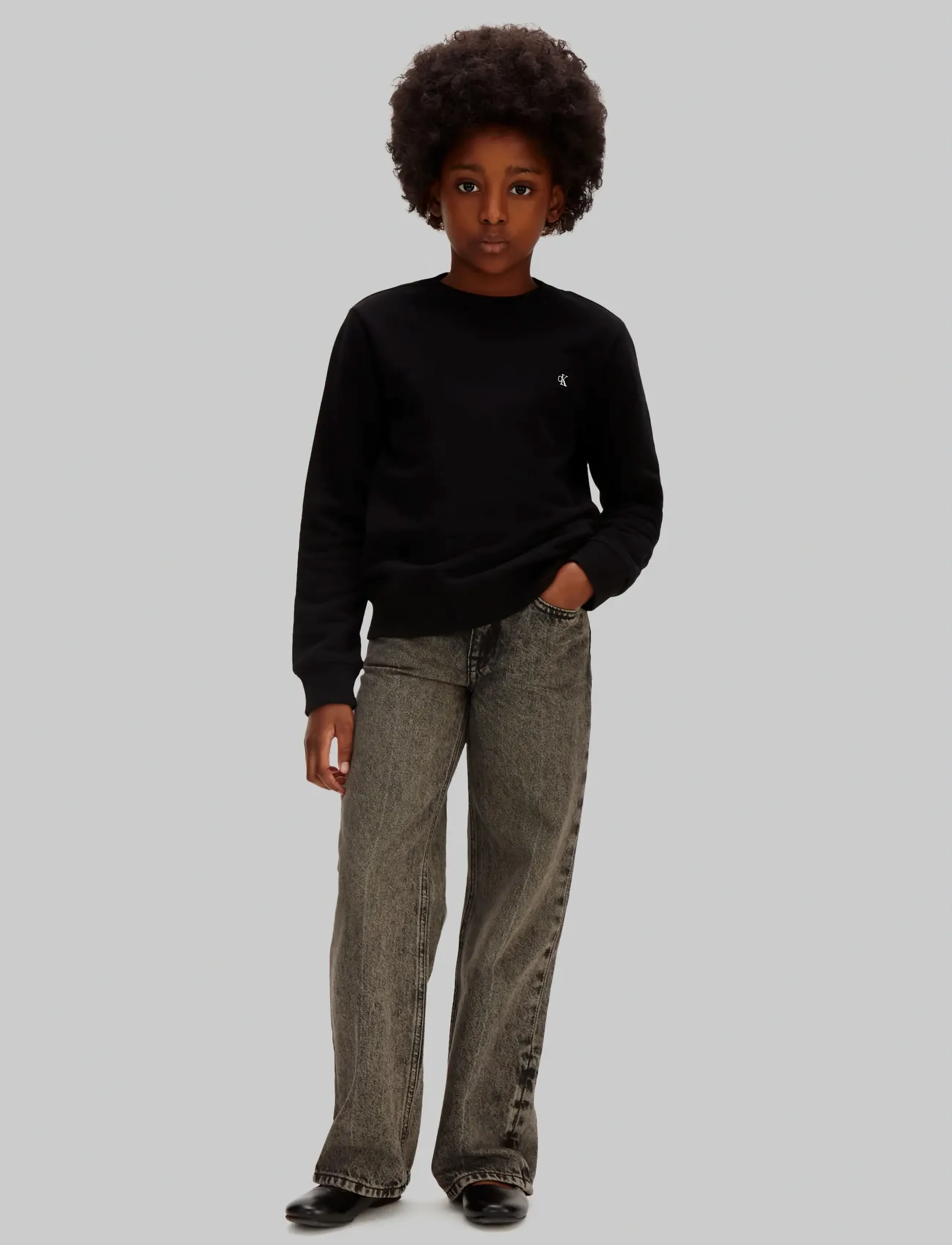 Calvin Klein - MINI BADGE REG CN - sweatshirts - black [csi] 25cw1000175ck - 2