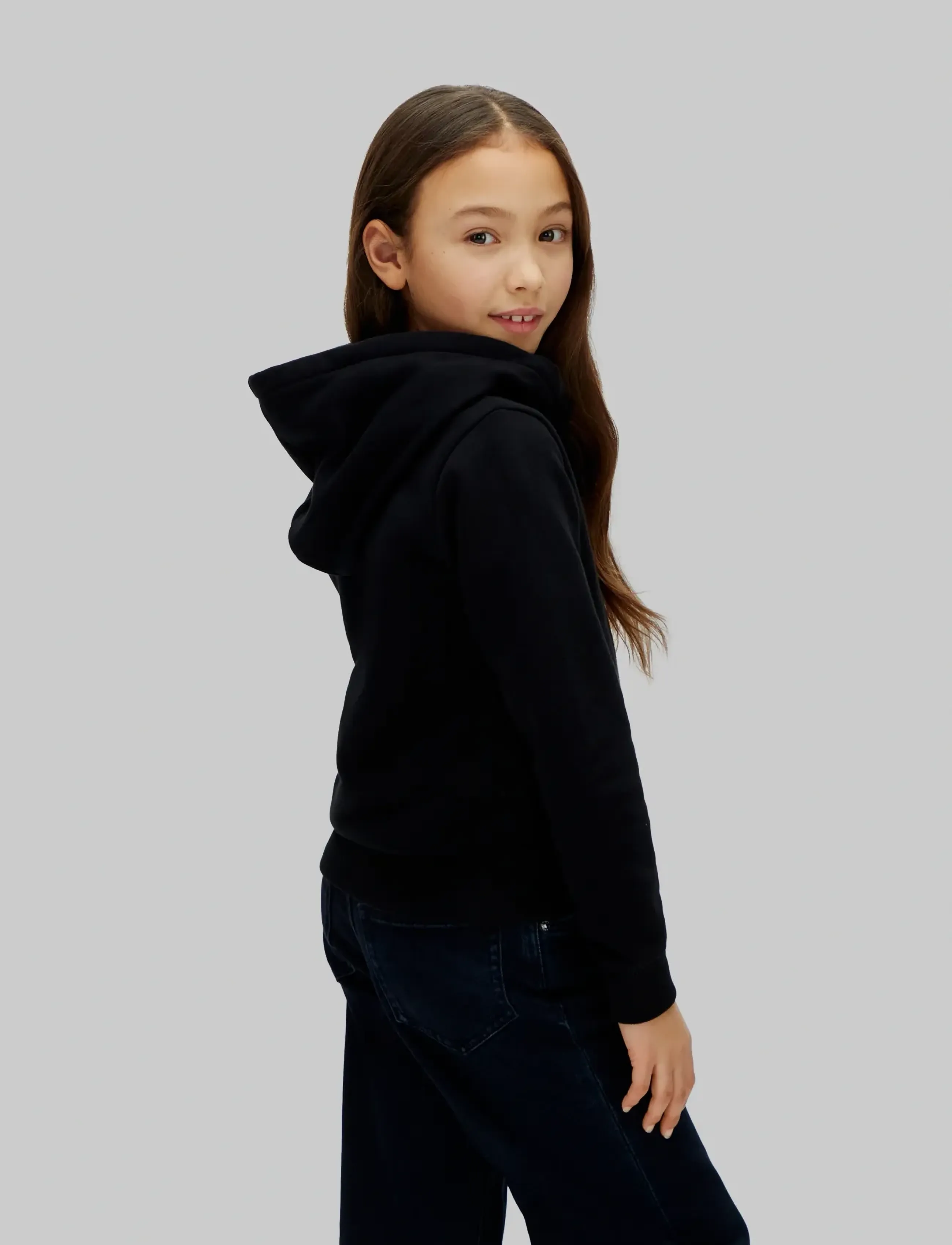 Calvin Klein - MINI BADGE ZIP HOODIE - hættetrøjer - black [csi] 25cw1000175ck - 3