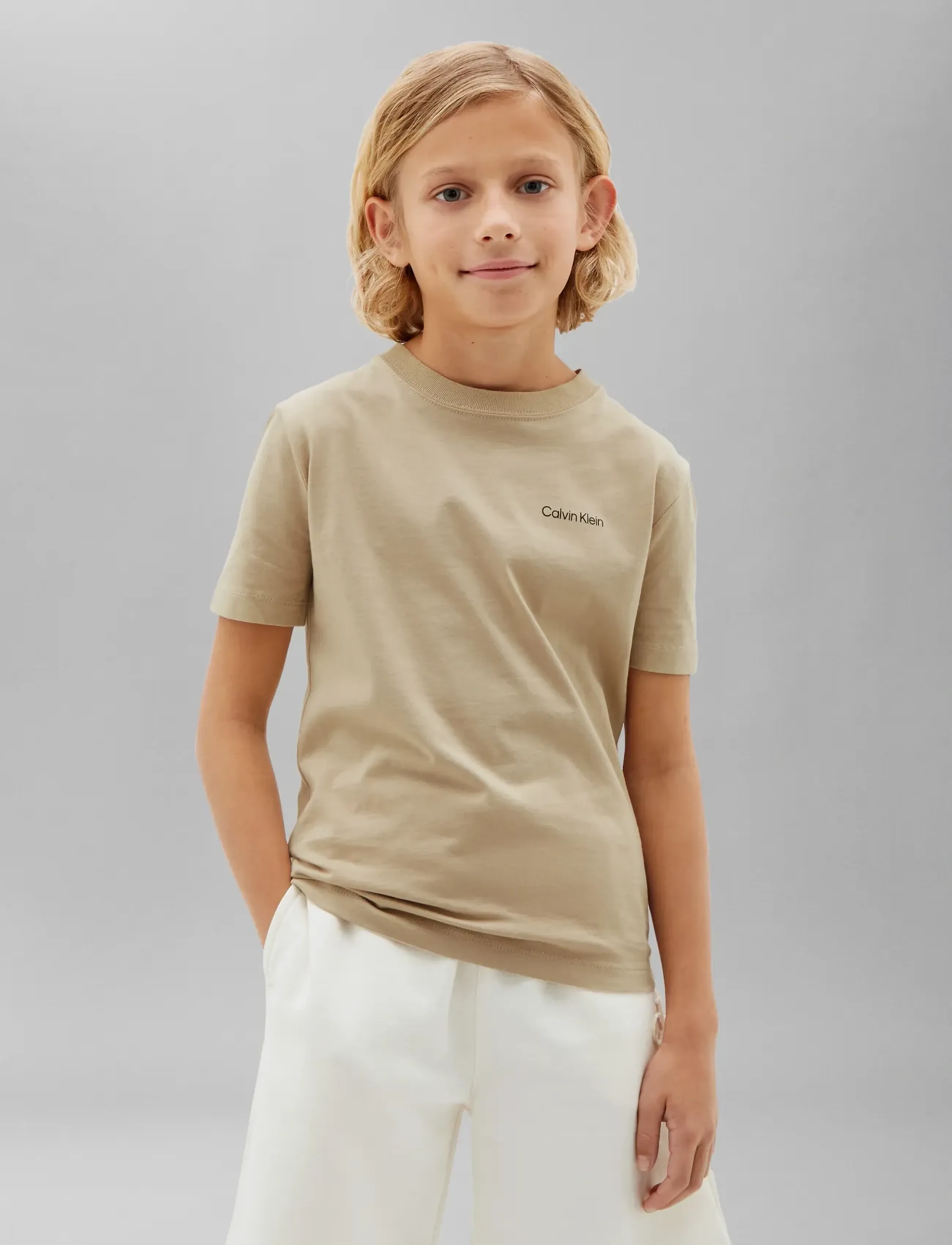 Calvin Klein SMALL CHEST INST.LOGO SS T-SHIRT - Riided - HUMUS / beige