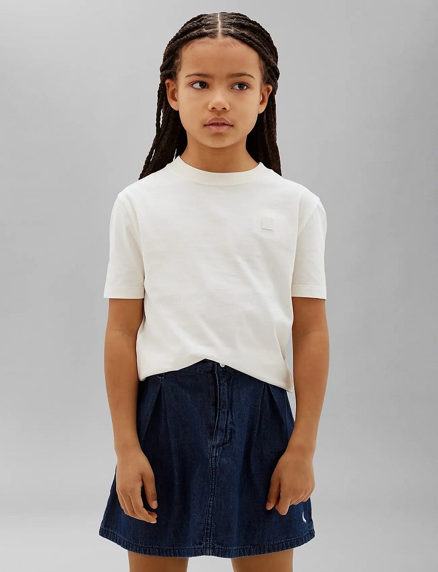 Calvin Klein - MINI BADGE REG T-SHIRT - kortærmede t-shirts - tofu - 0