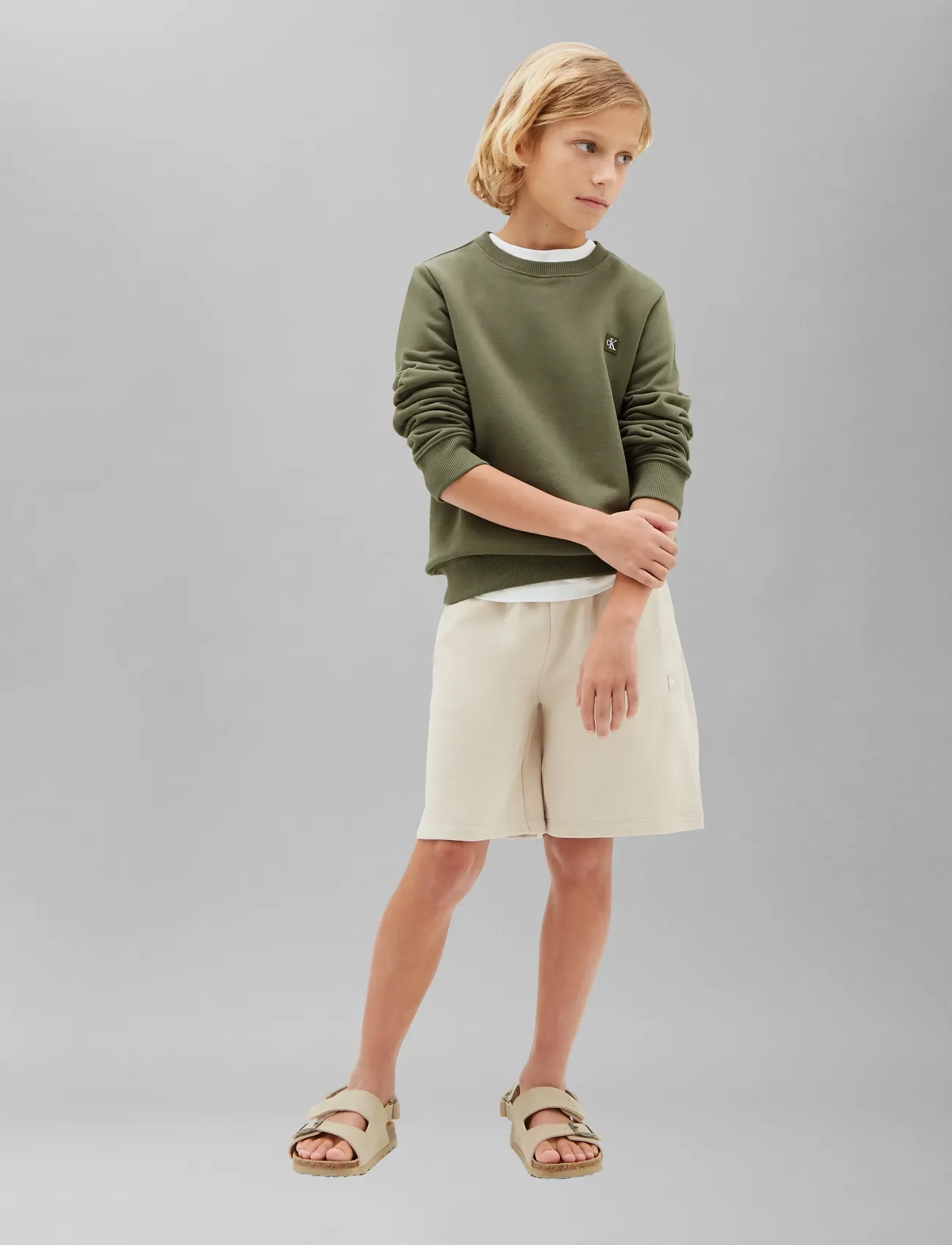 Calvin Klein - MINI BADGE CN - collegepaidat - dusty olive - 4
