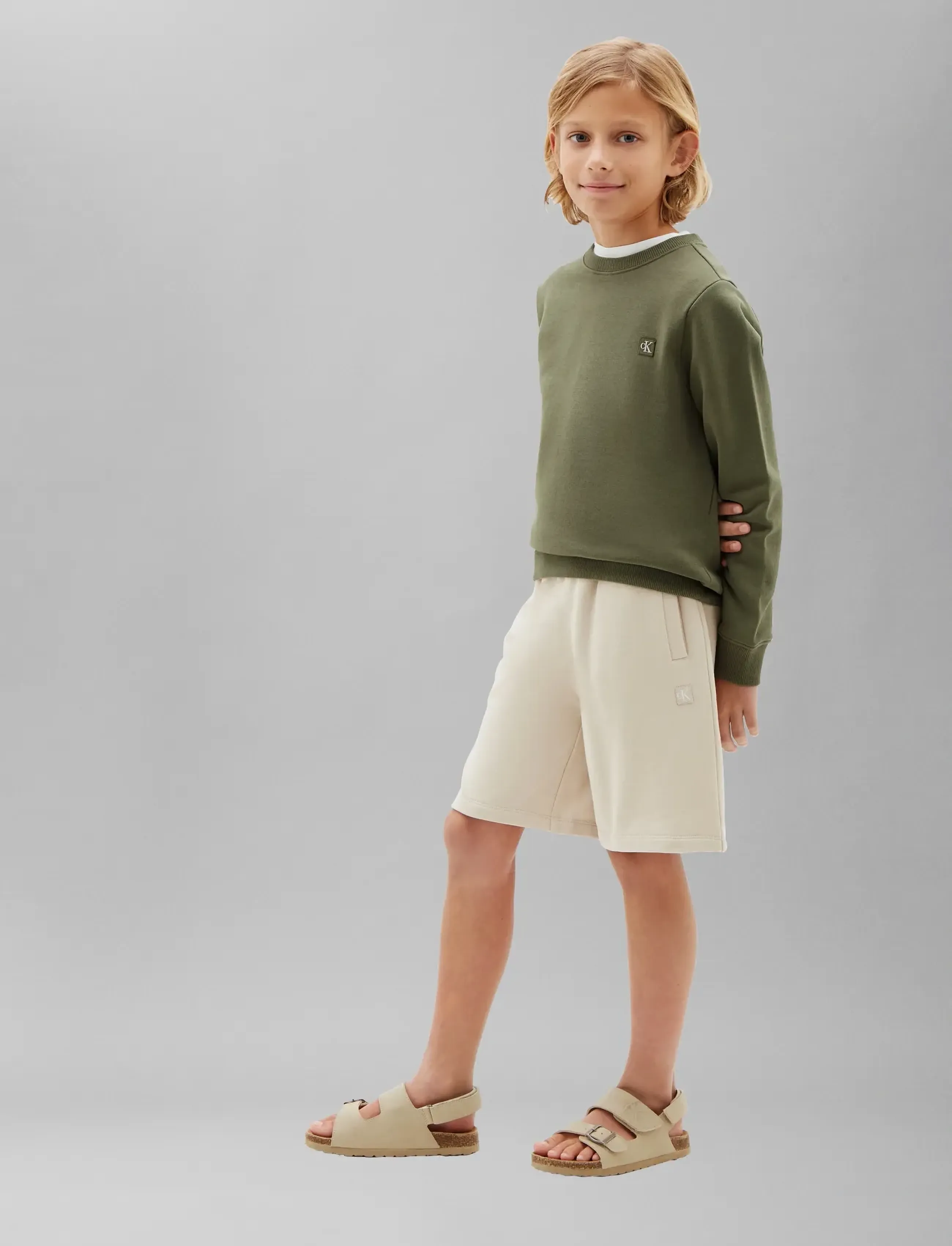 Calvin Klein - MINI BADGE CN - collegepaidat - dusty olive - 5