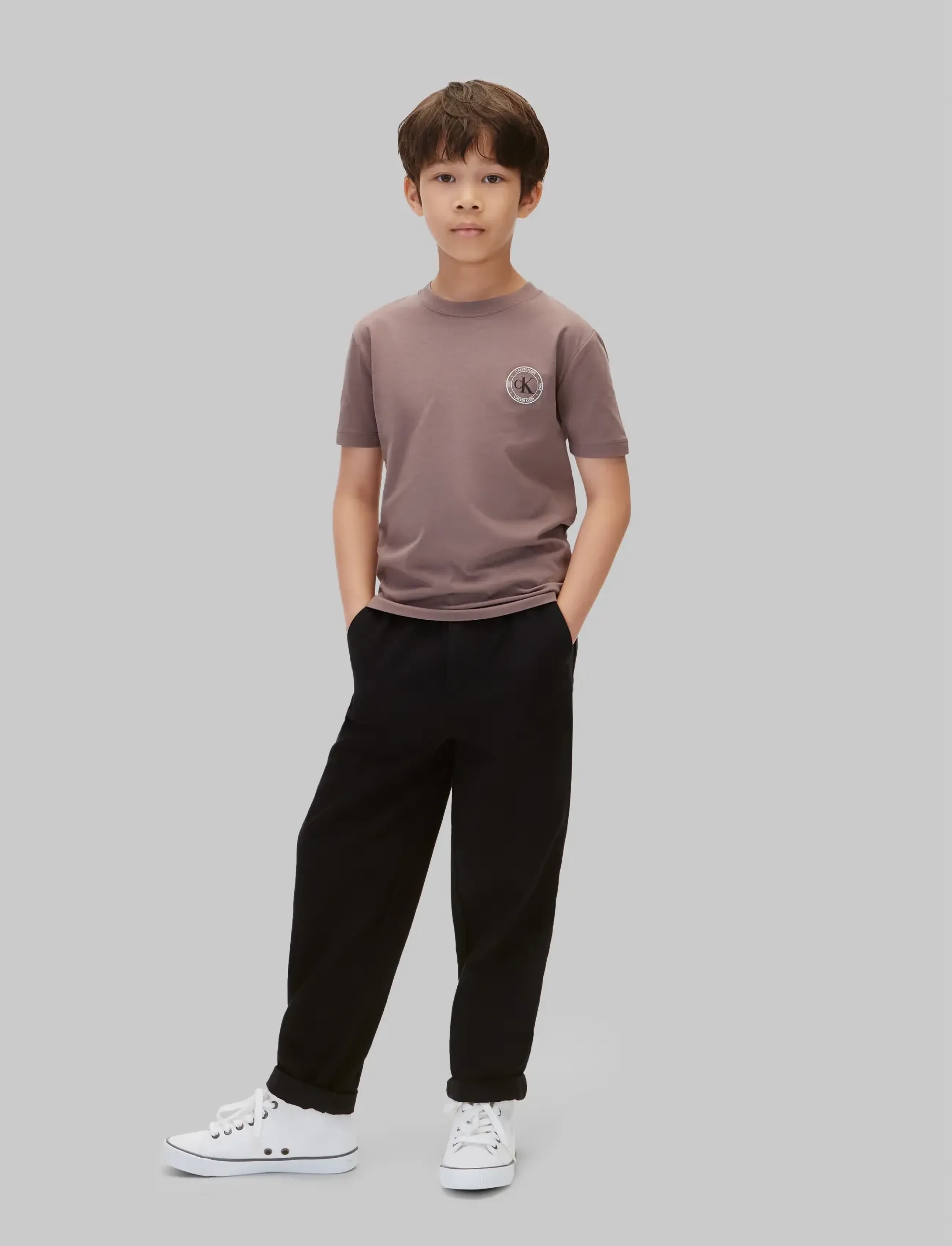 Calvin Klein CK SMALL CHEST CIRCLE SS T-SHIRT - Short-sleeved t-shirts - IRON / grey