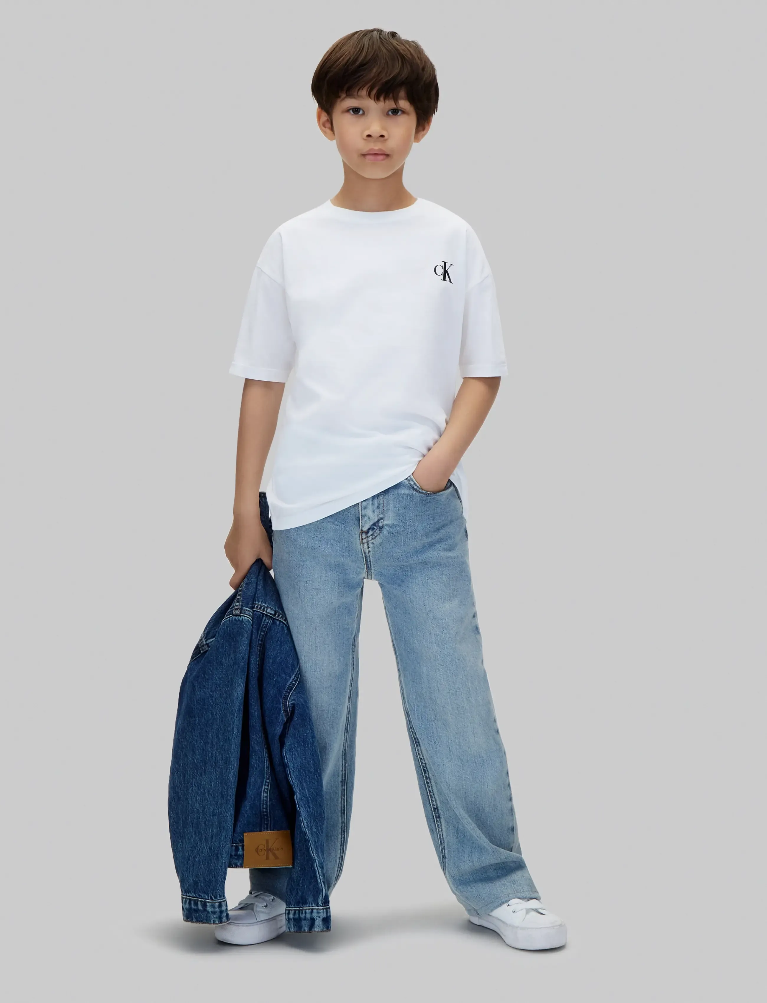 Calvin Klein - RLXD BACK PHOTO PRINT SS T-SHIRT - bright white - 5